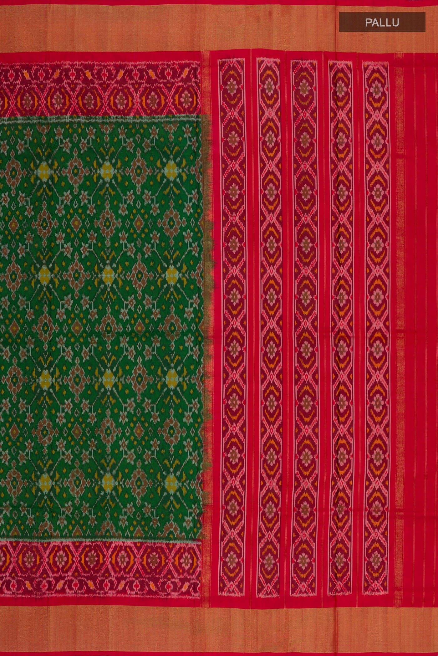 Close up image of the pallu of Green Pochampally Silk Saree with Ikat Print on the body and Zari Border. 
