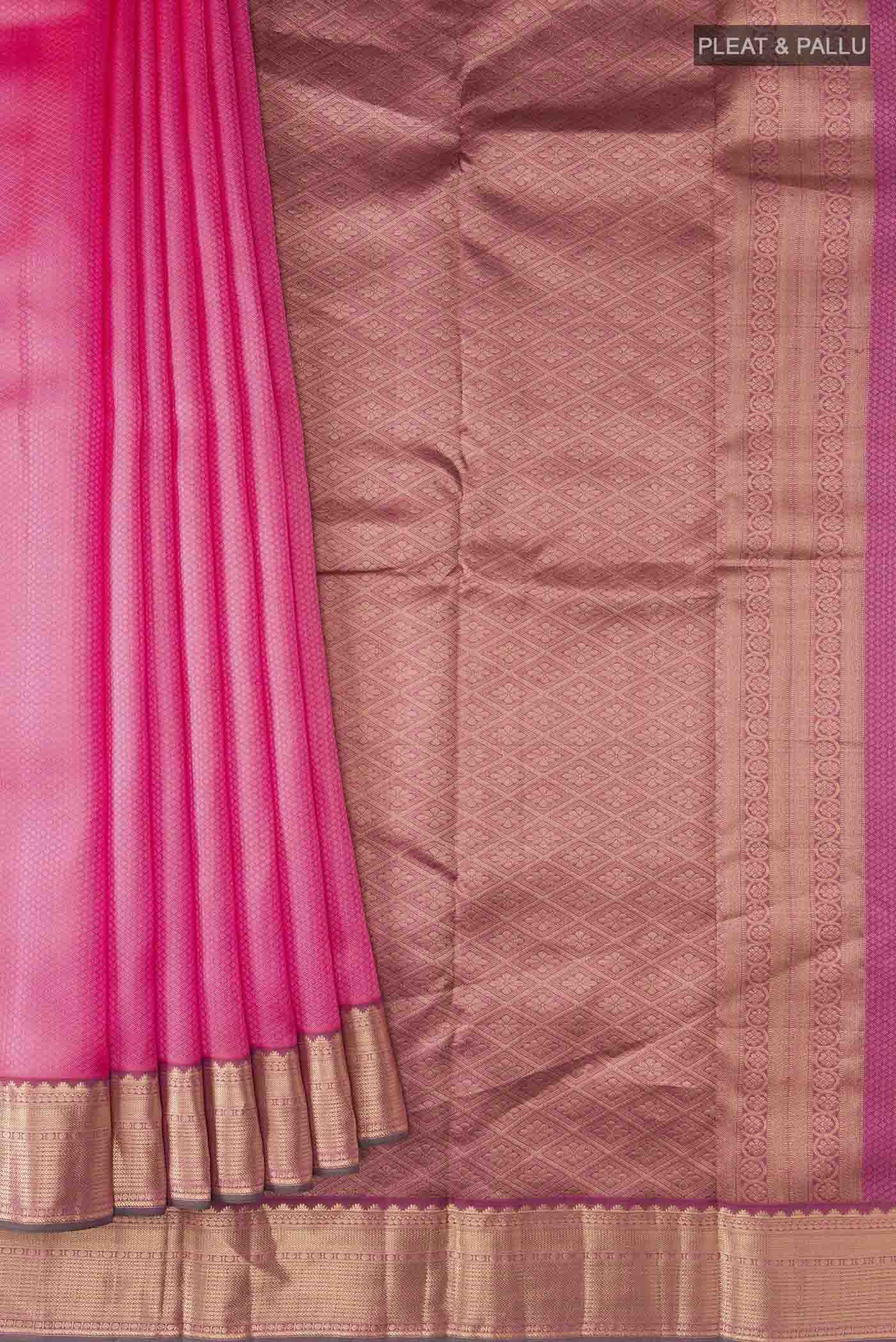 pleats pallu