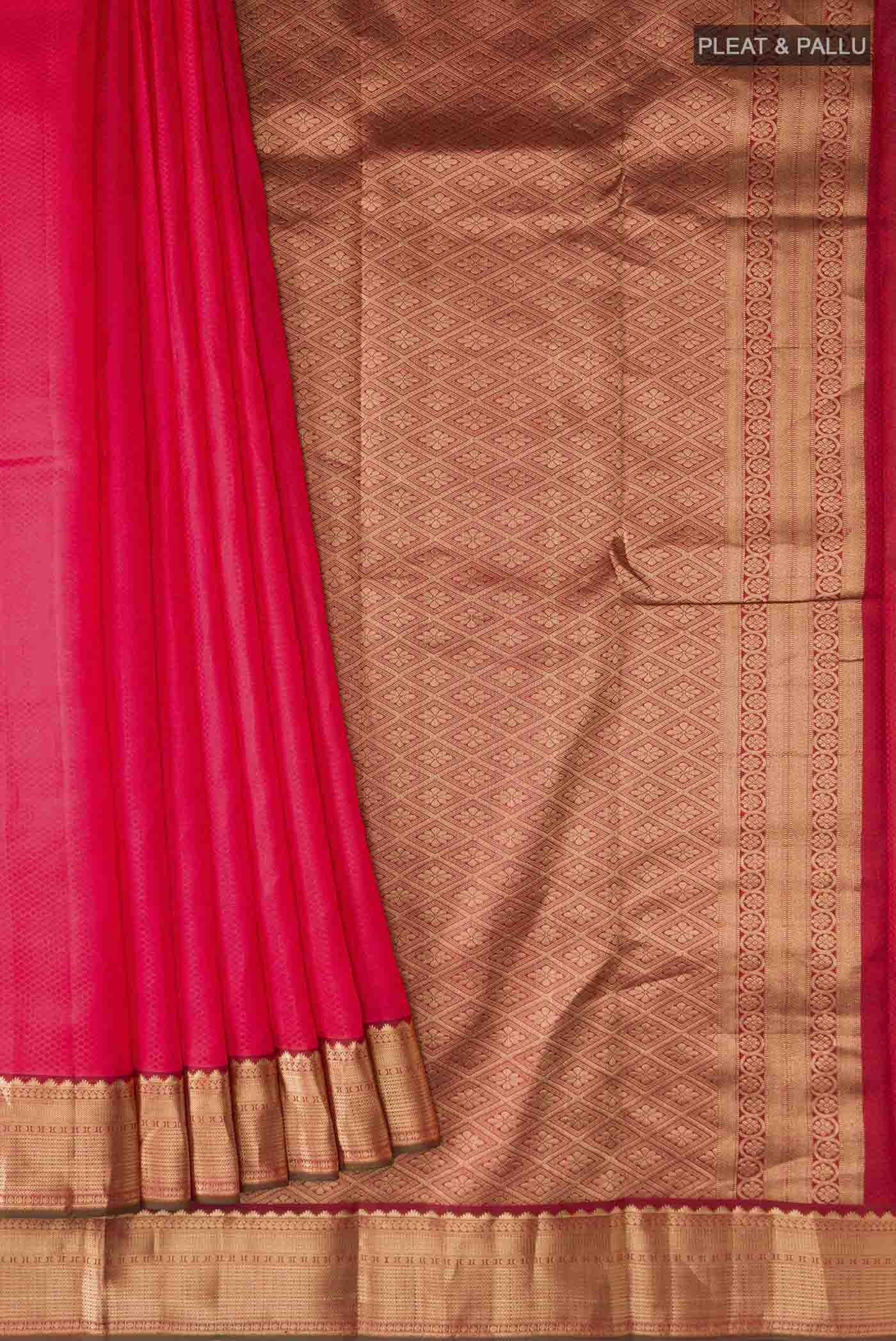 pleats pallu