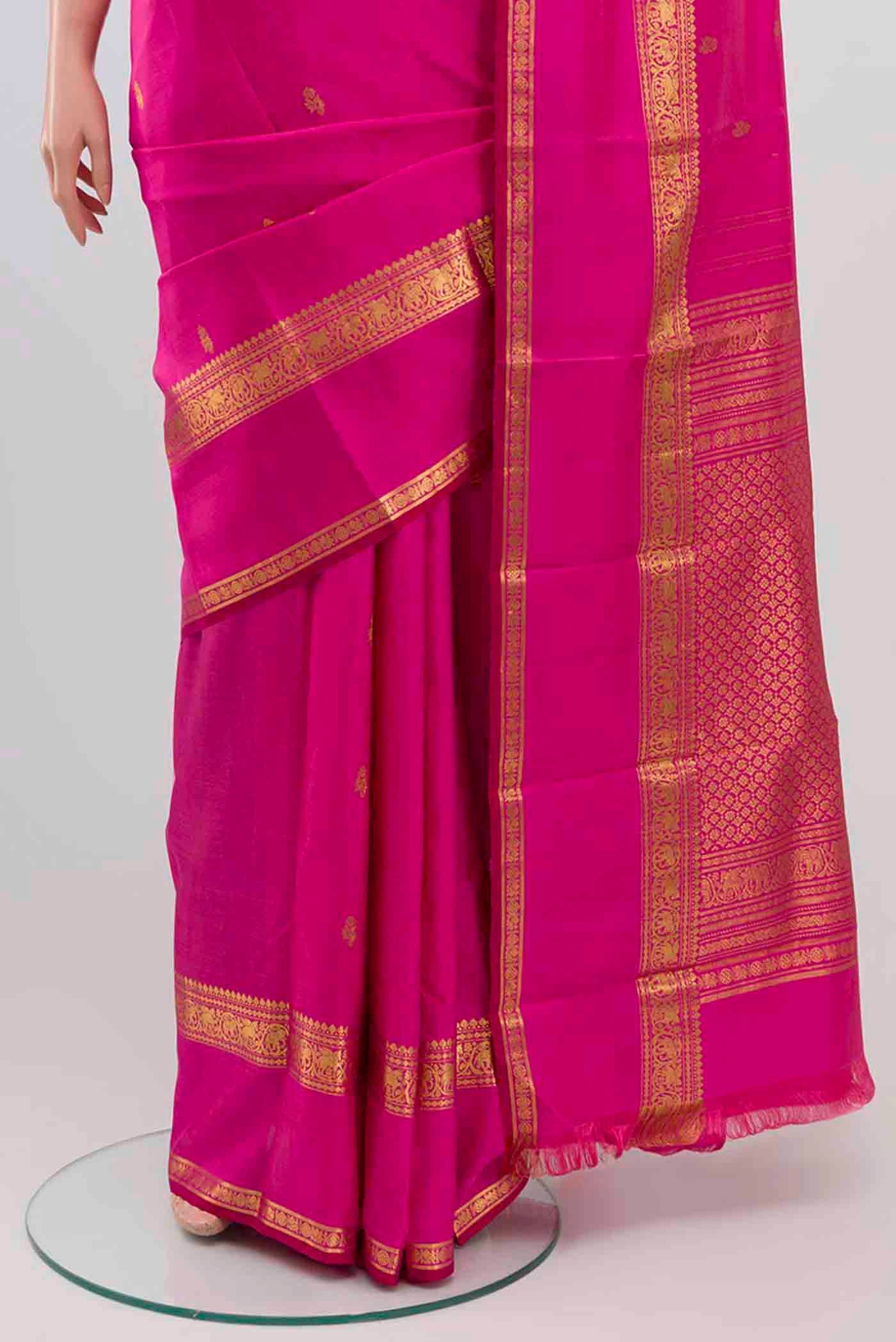 pleats pallu
