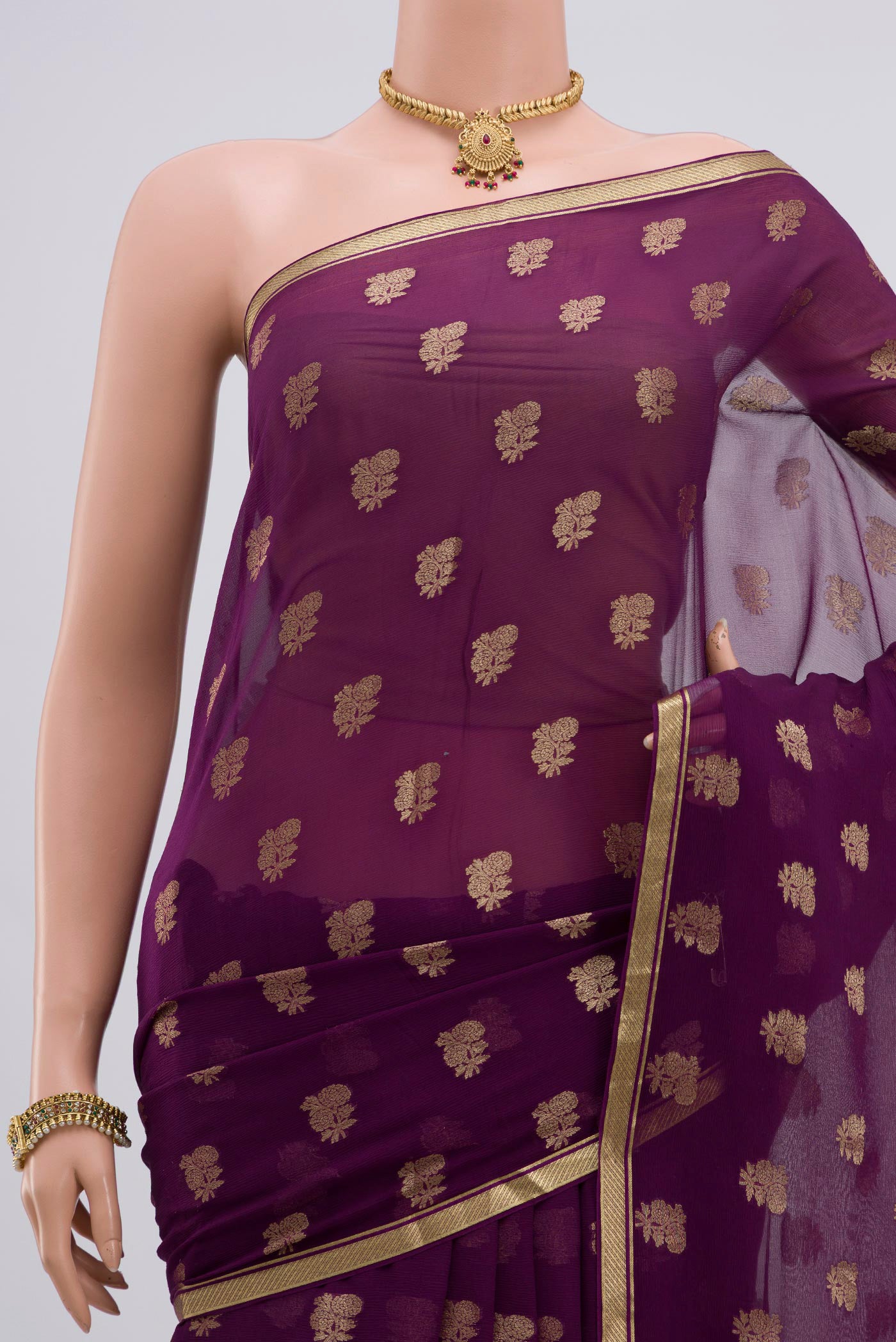 Border image of Purple Chiffon Saree with Fancy on the body and Zari Border. 