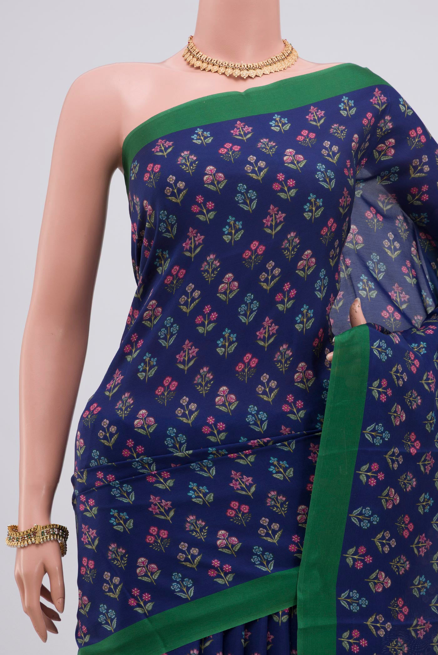 Border image of Blue Printed Silk Saree with Printed design on the body and Plain Border. 