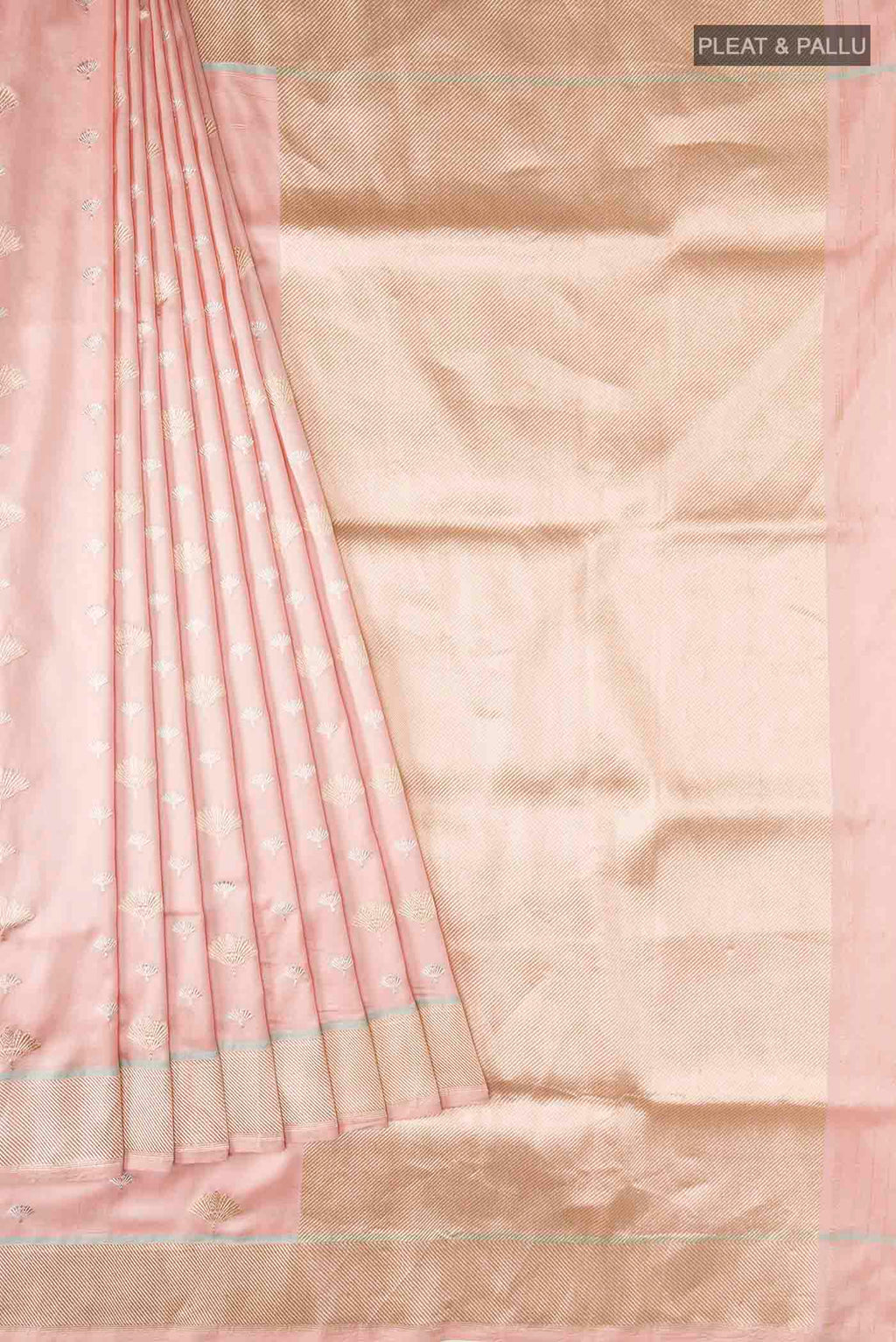 pleats pallu