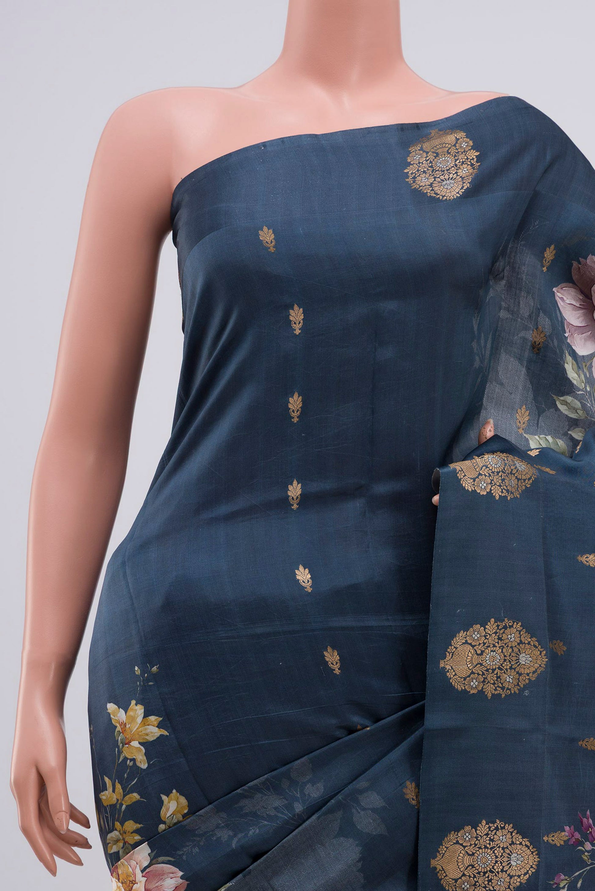 Border image of Blue Grey Banarasi Raw Silk Saree with Zari Butta on the body and Fancy Border. 