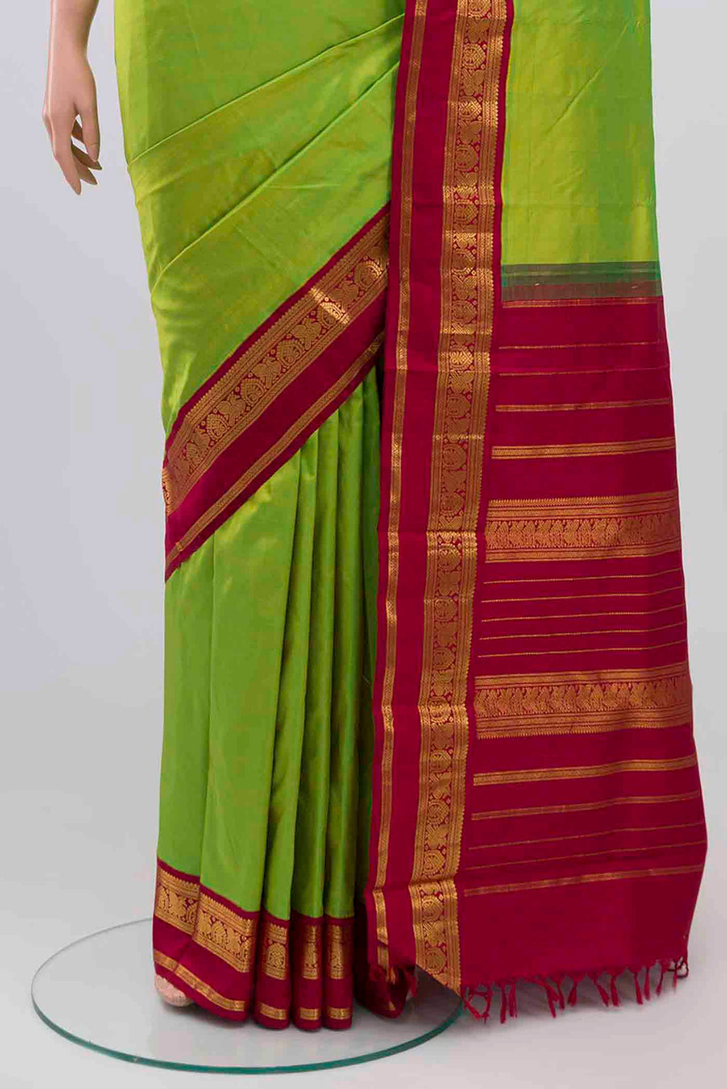 pleats pallu