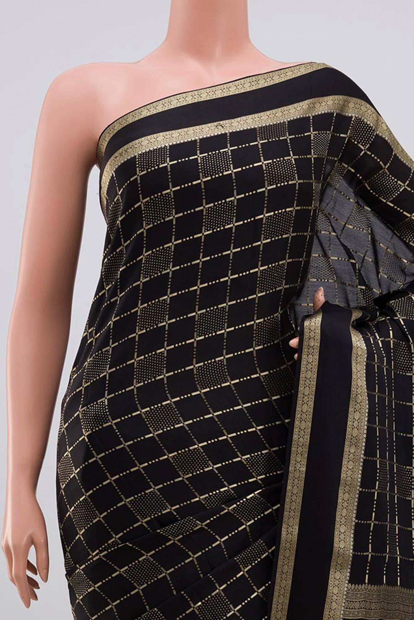 Border image of Black Mysore Silk Saree with Checked design on the body and Zari Border. 