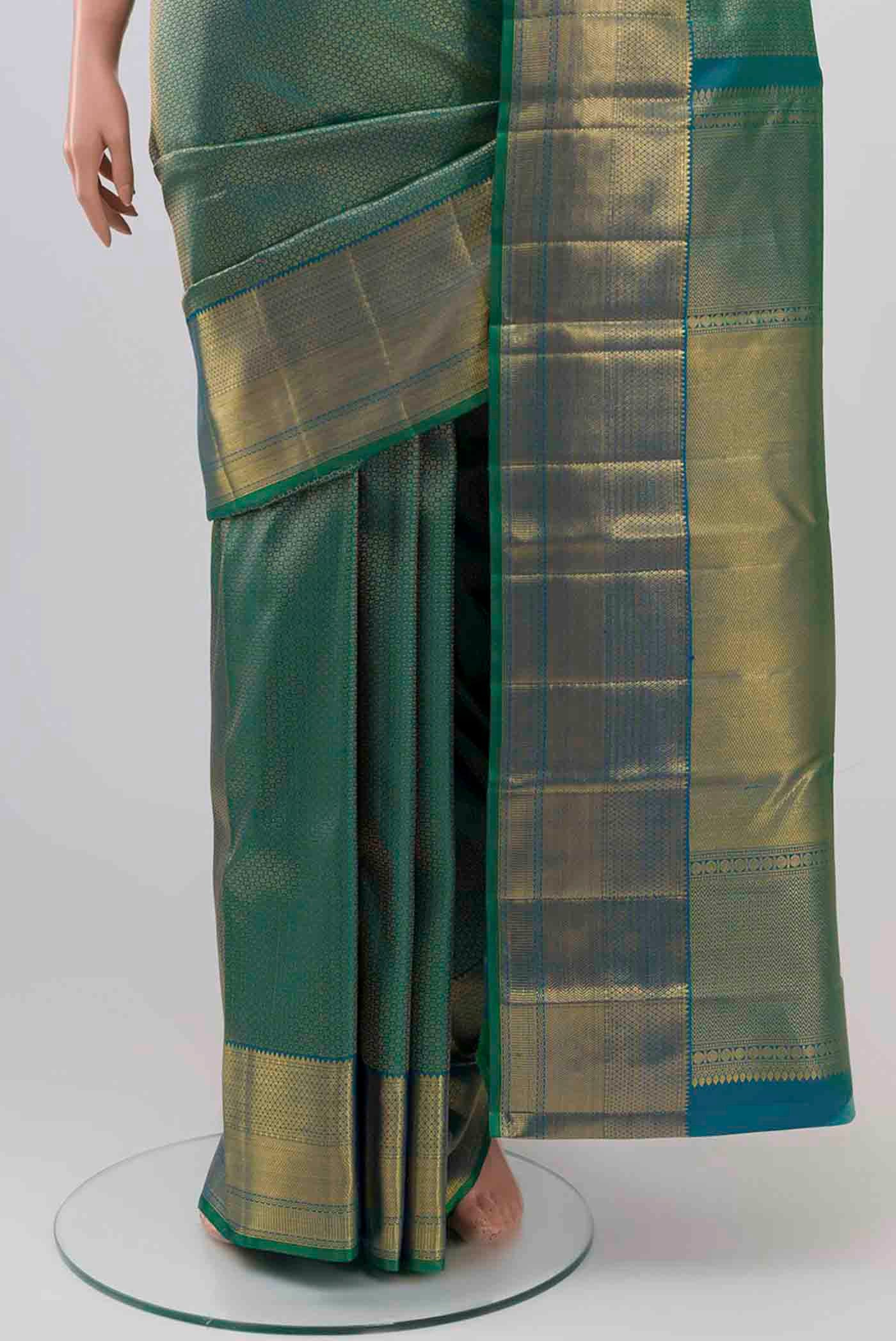 pleats pallu