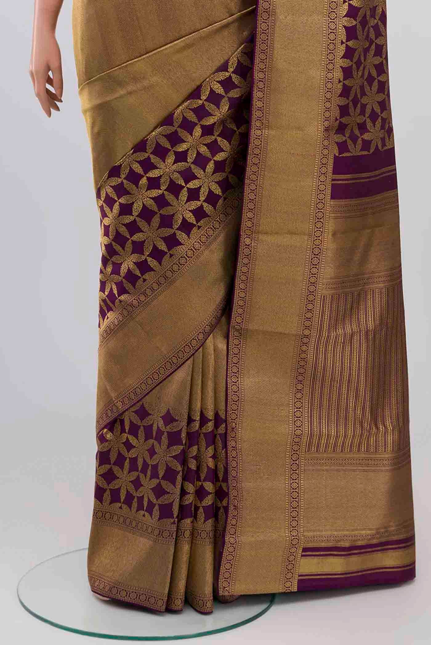 pleats pallu