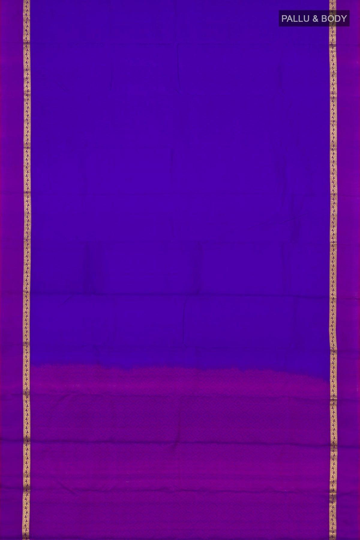 Flat view of Blue Kanchipuram Silk Saree with Jacquard design on the body and Thin Zari Line. 