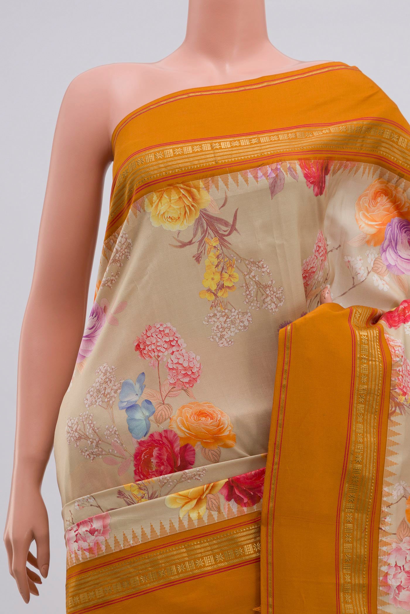 Border image of Beige Printed Silk Saree with Printed design on the body and Zari Border. 