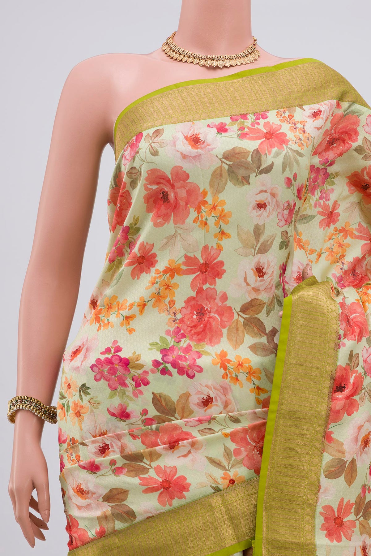 Border image of Light Green Printed Silk Saree with Printed design on the body and Zari Border. 