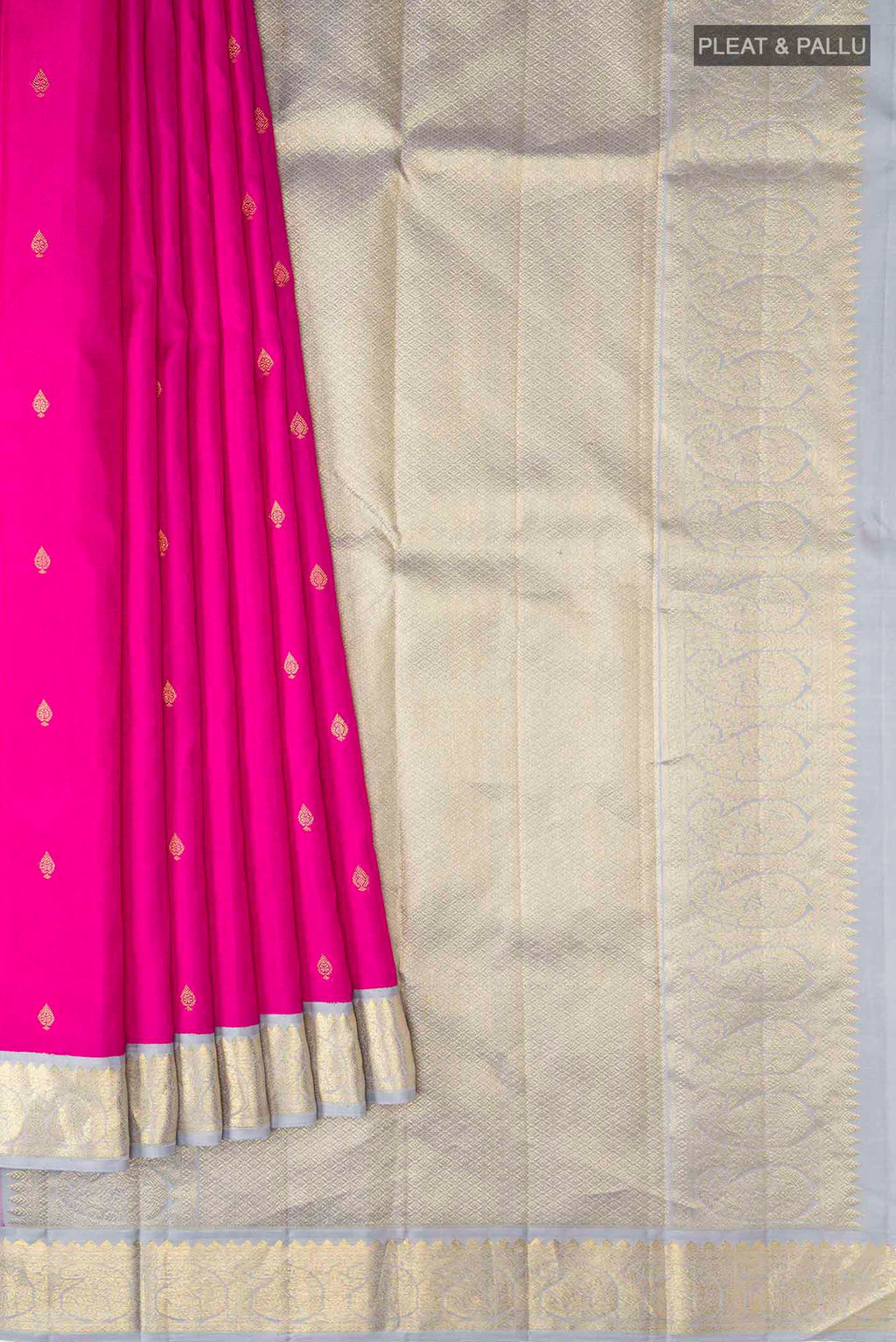 pleats pallu