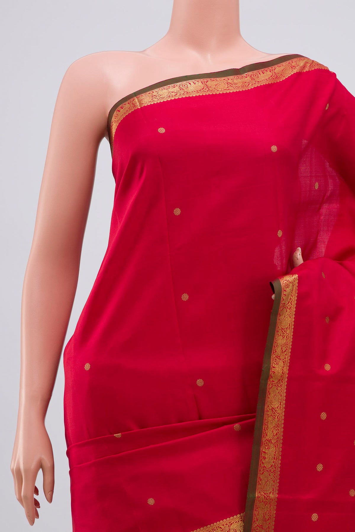 Border image of Pure Silk Pure Zari Maroon Kanchipuram Saree with Zari Butta on the body and Zari Border. 