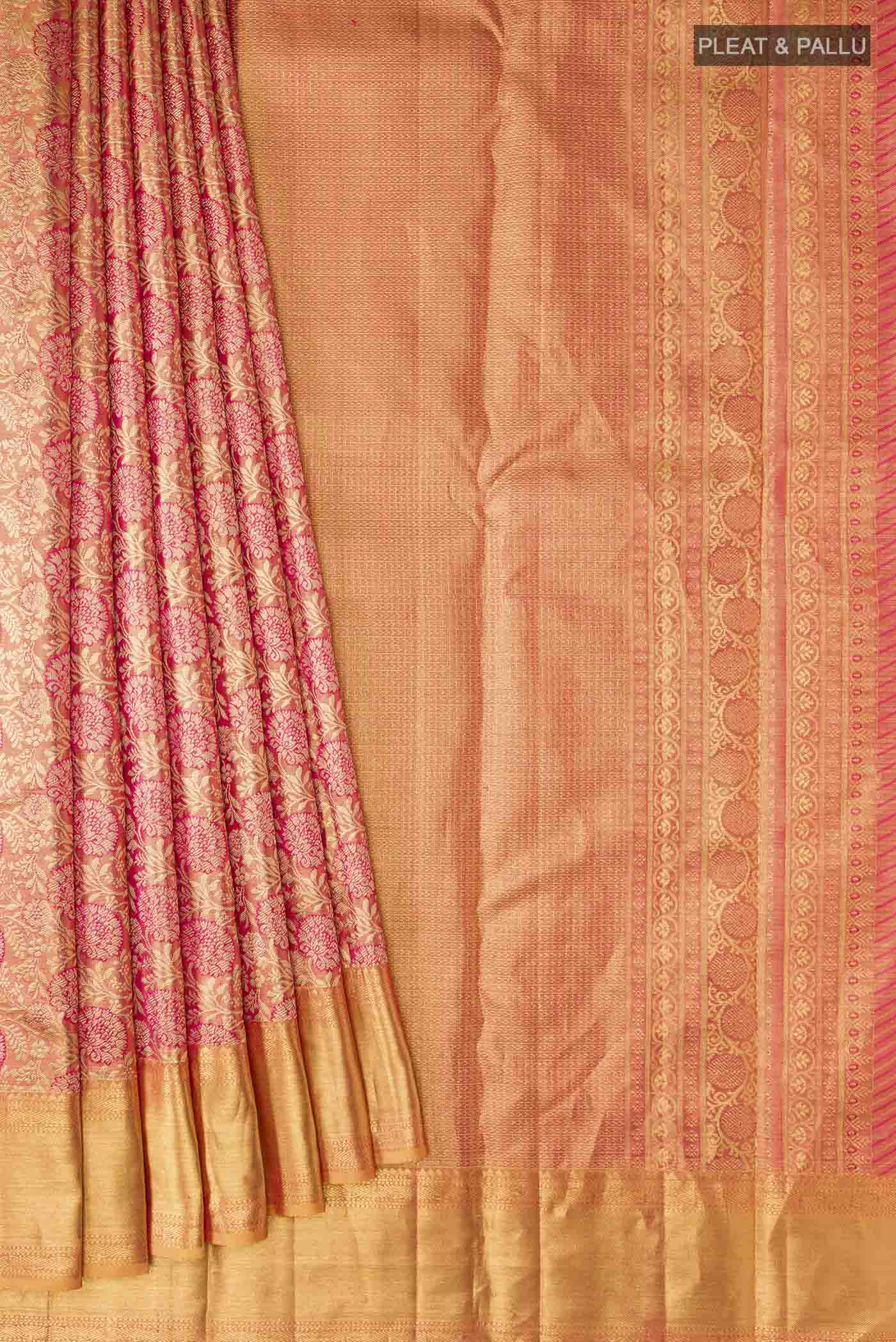 pleats pallu