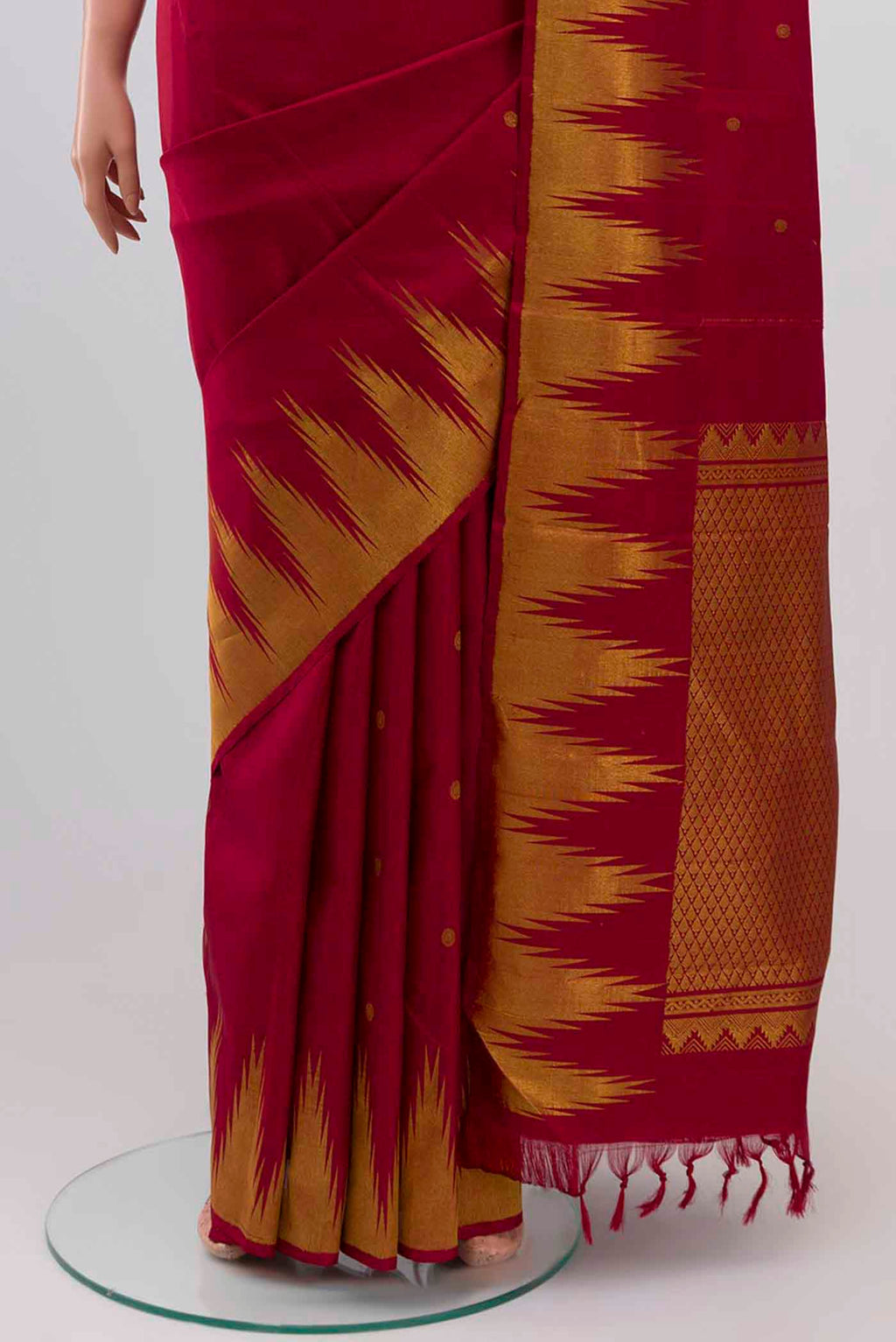 pleats pallu