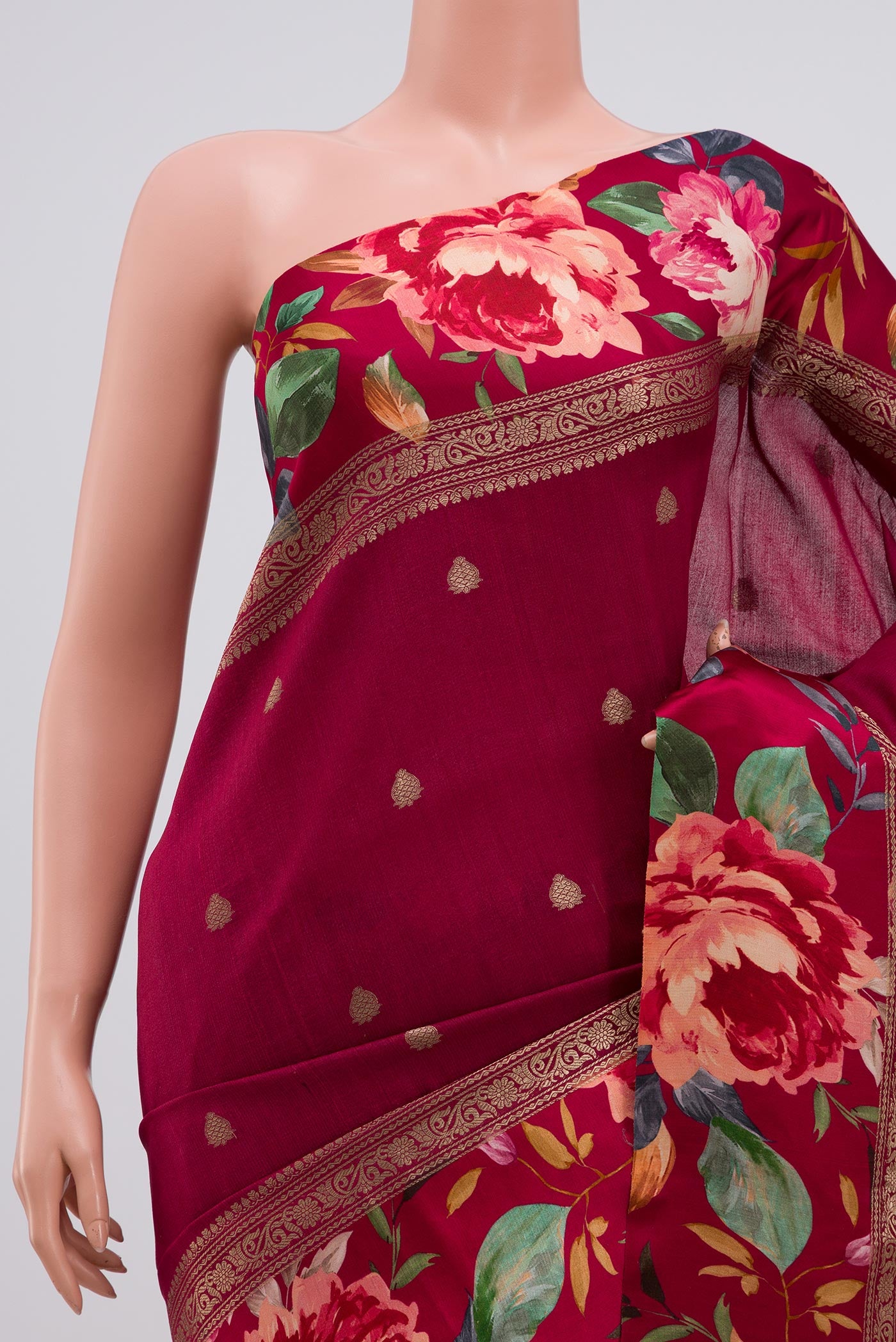 Border image of Burgundy Tussar Silk Saree with Zari Butta on the body and Fancy Border. 