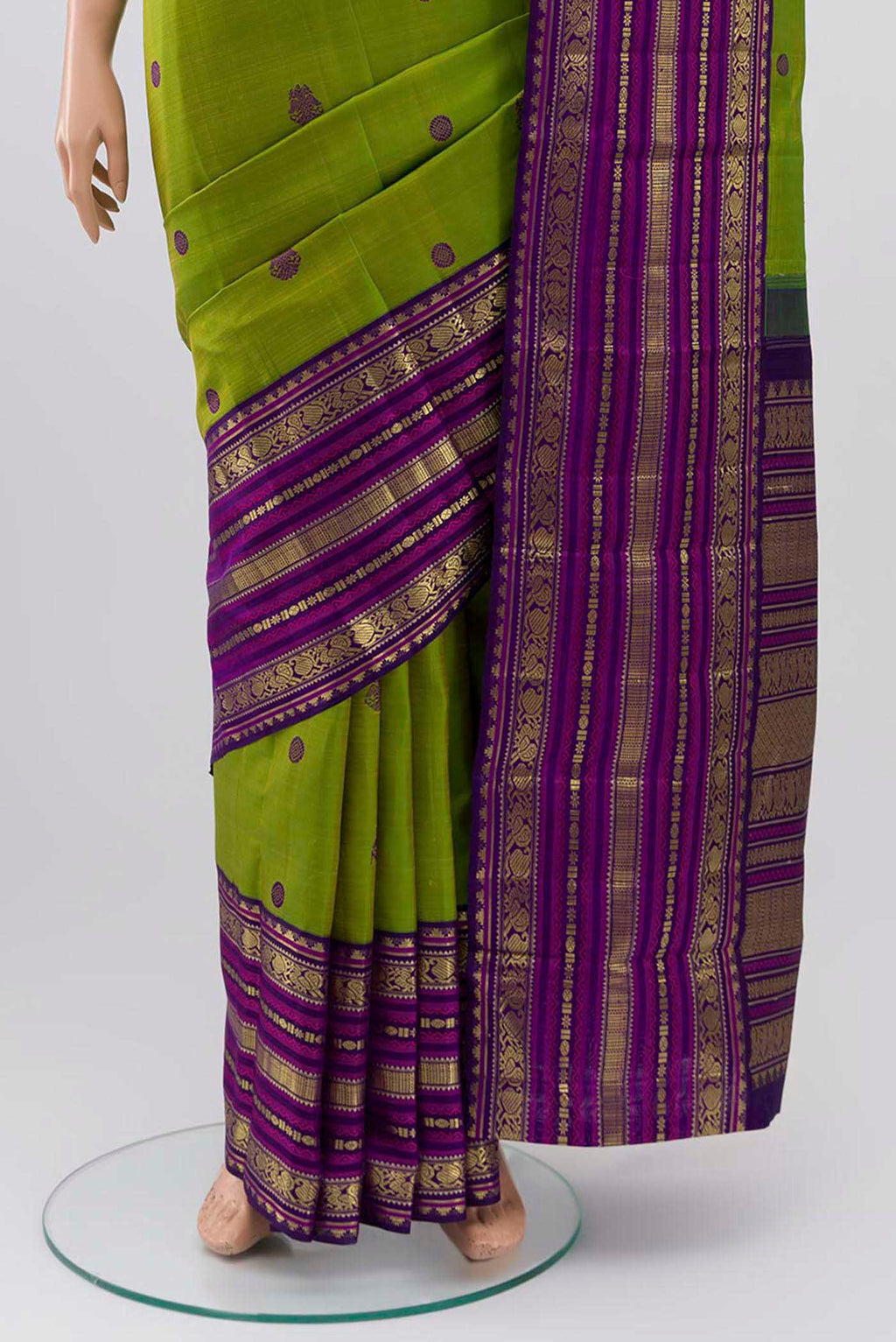 pleats pallu
