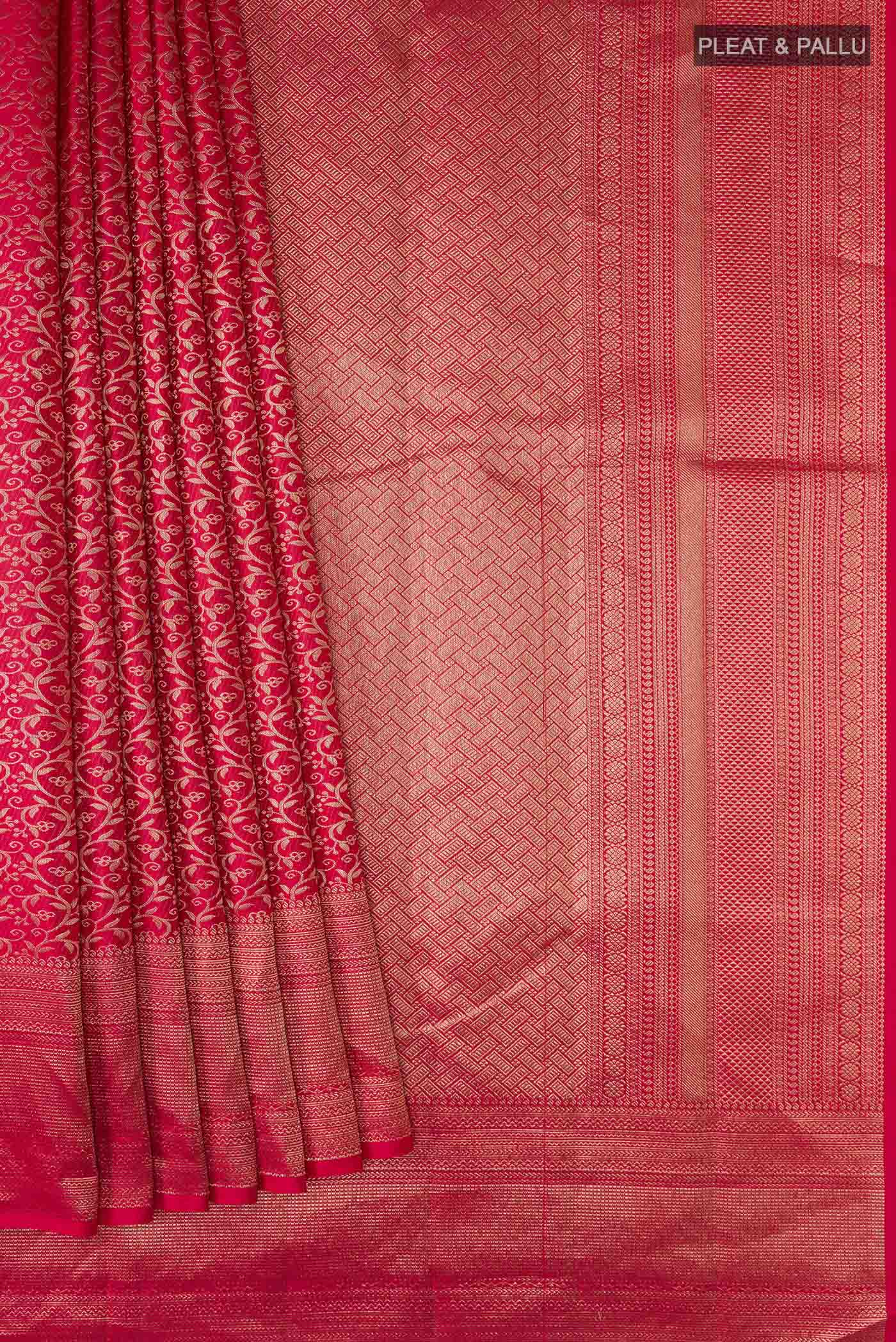 pleats pallu