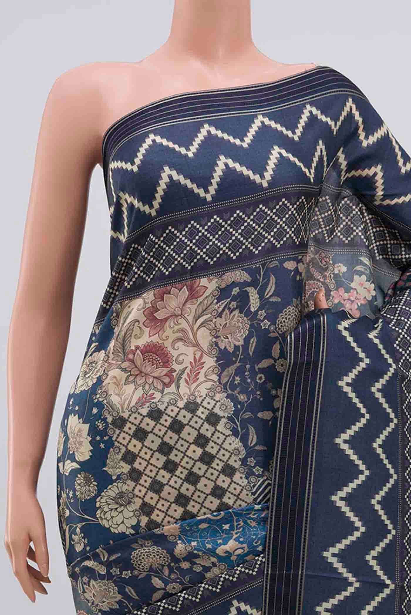 Border image of Blue Grey Tussar Silk Saree with Printed design on the body and Zari Border. 