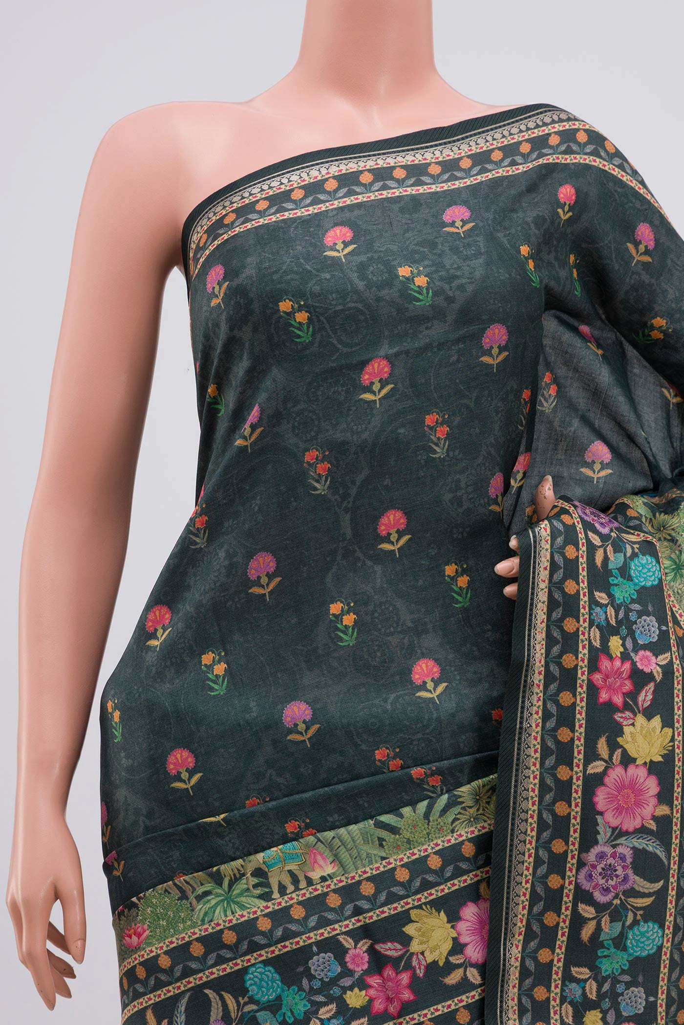 Border image of Green Tussar Silk Saree with Fancy on the body and Fancy Border. 