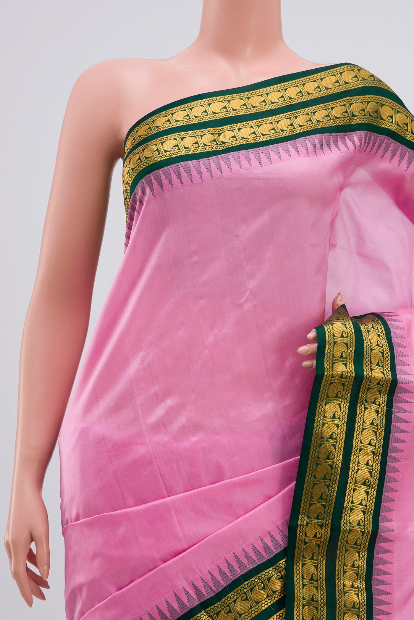 Border image of Pink Kanjivaram Silk Saree with Plain Body and Zari Border. 