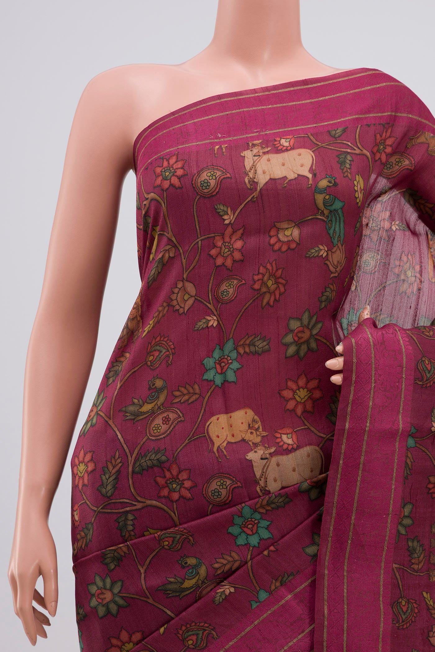 Border image of Purple Tussar Silk Saree with Floral Print on the body and Thin Zari Line. 