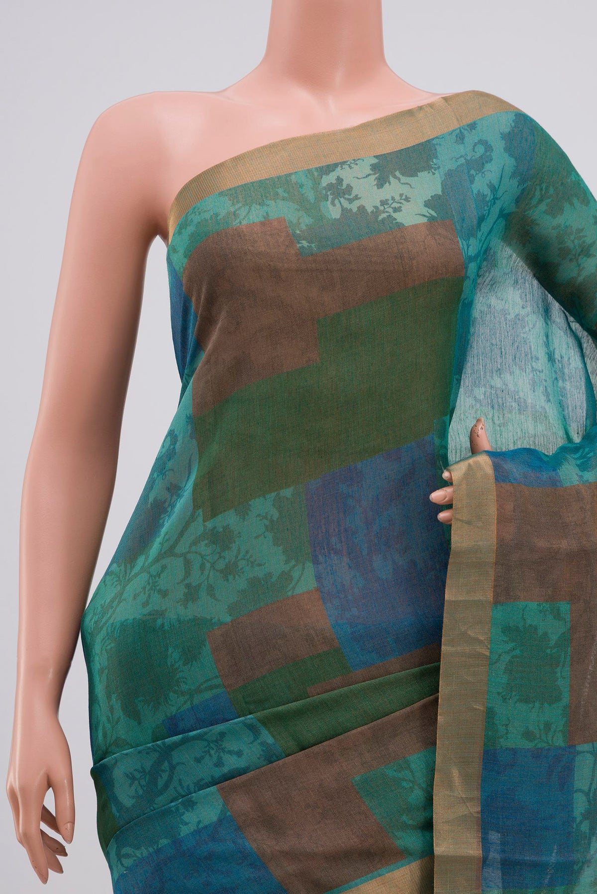 Border image of Multi Color Tussar Silk Saree with Fancy on the body and Thin Zari Line. 