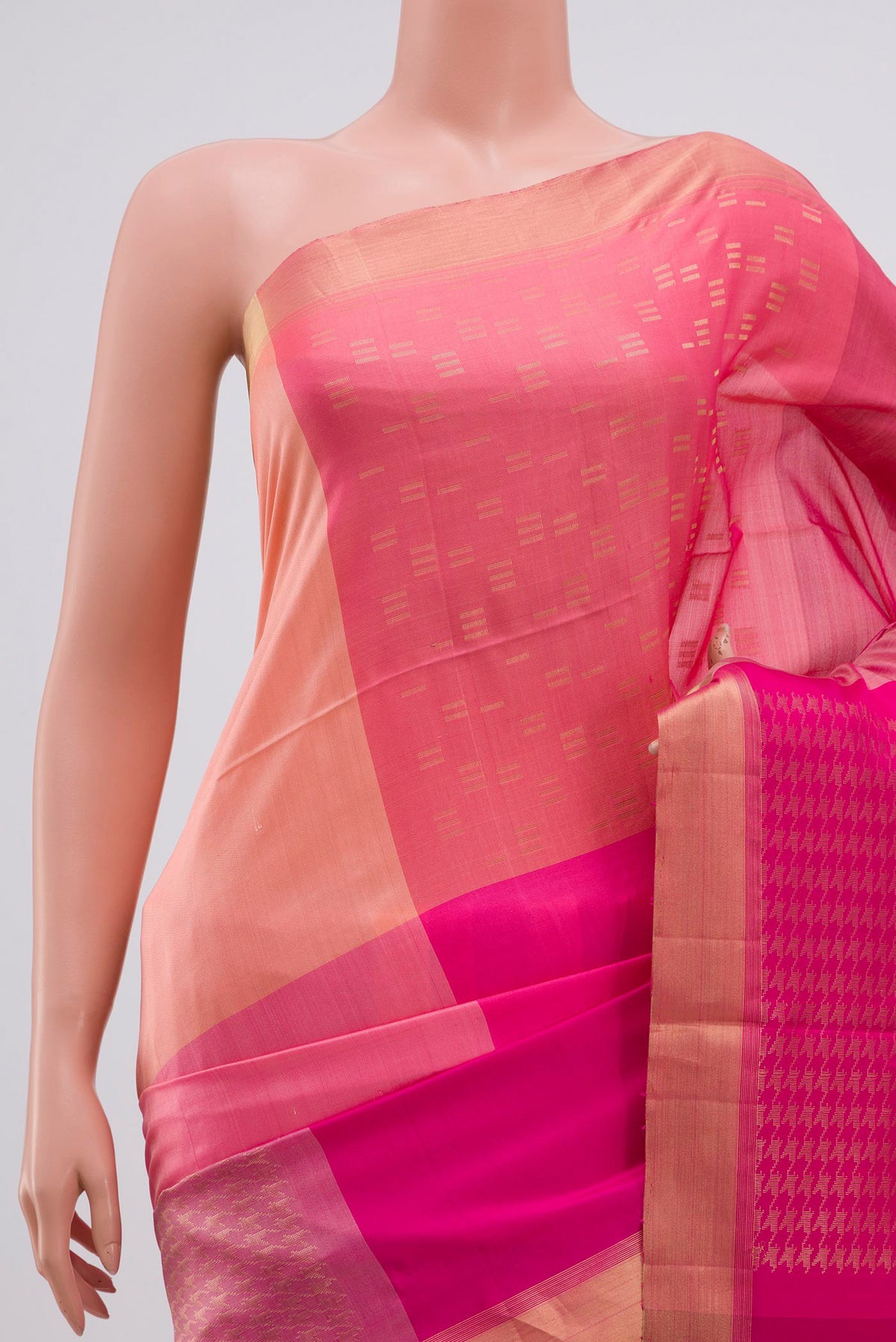 Border image of Pink Soft Silk Saree with Checked design on the body and Zari Border. 