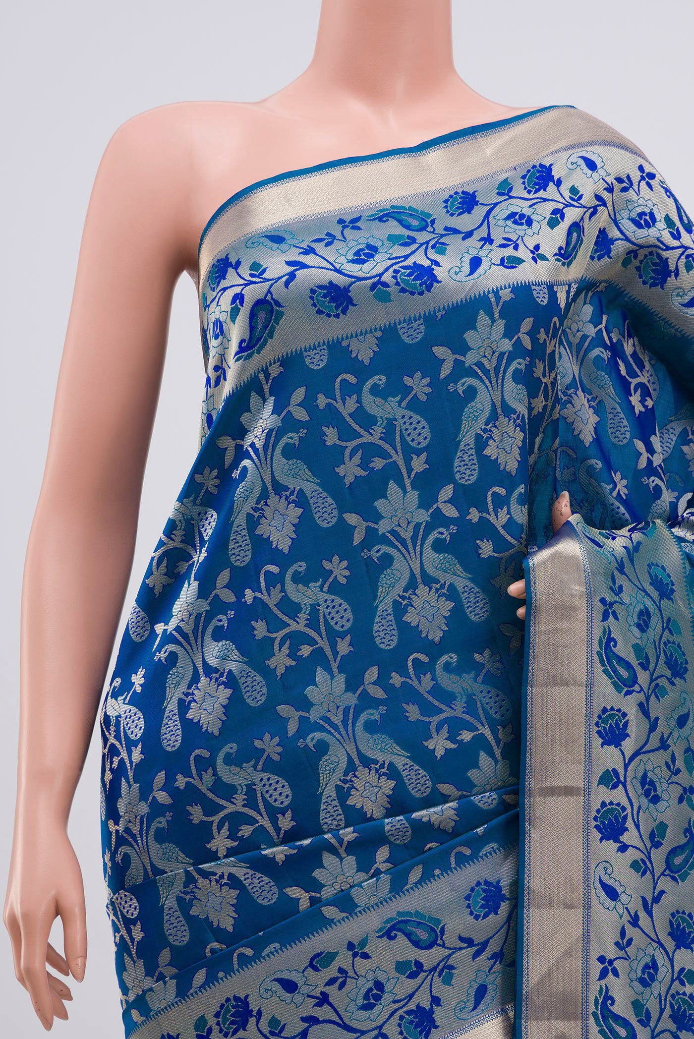 Border image of Blue Soft Silk Saree with Zari Brocade on the body and Zari Border. 
