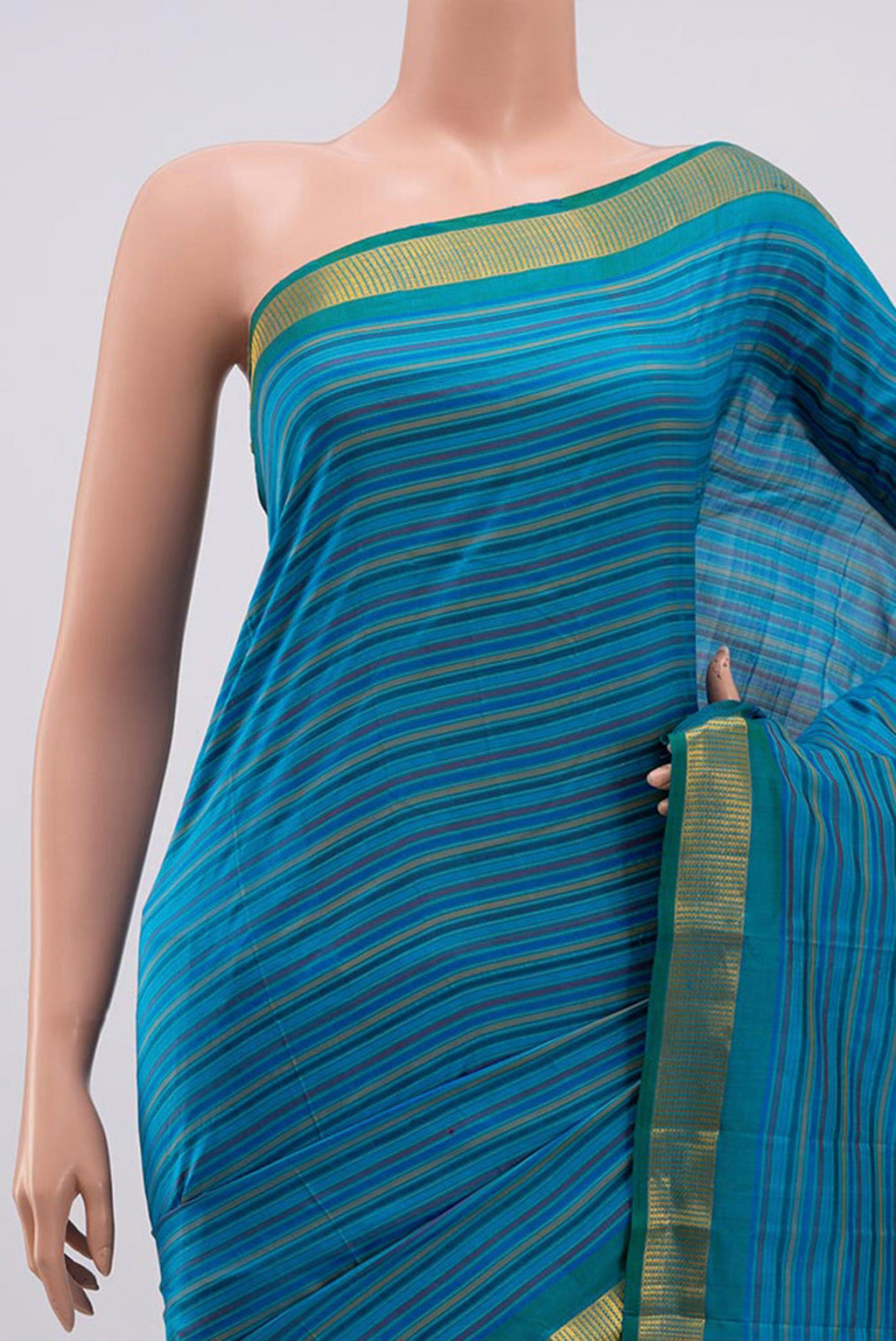 Border image of Blue Kanjivaram Saree with Stripes on the body and Zari Border. 