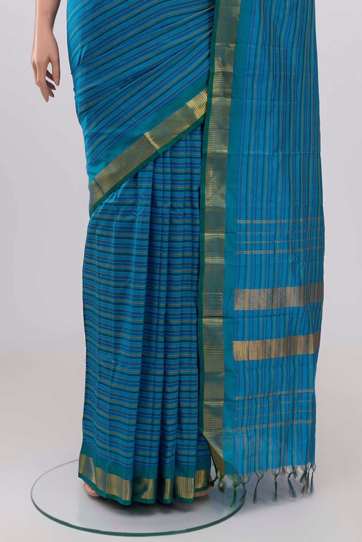 Pleats and pallu of Blue Kanjivaram Saree with Stripes on the body and Zari Border. 