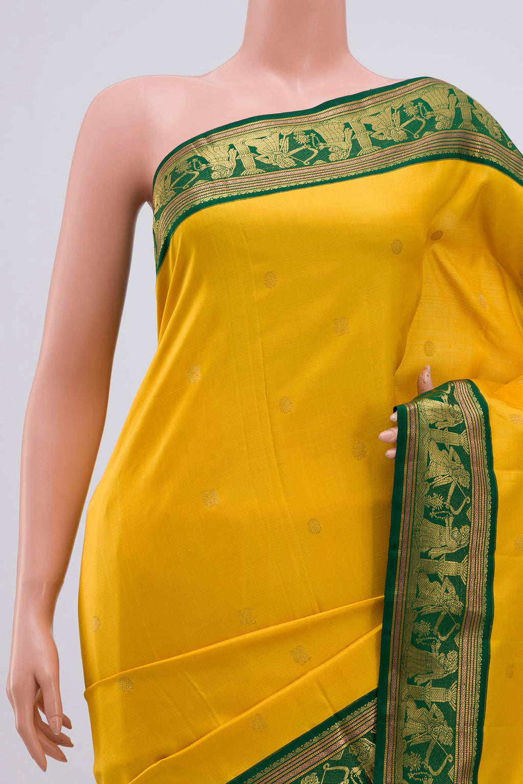 Border image of Pure Silk Pure Zari Yellow Kanjivaram Saree with Zari Butta on the body and Zari Border. 
