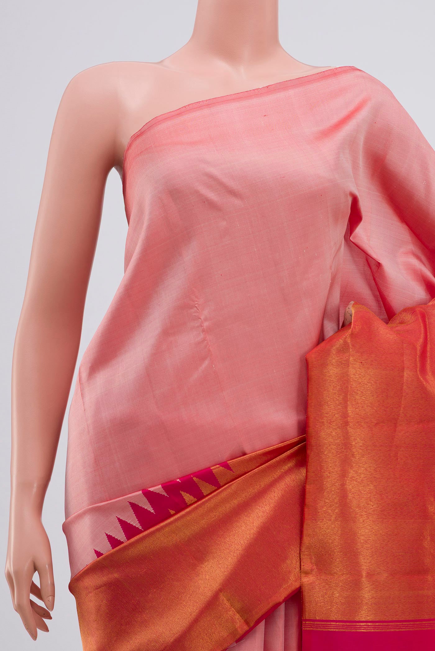 Border image of Golden Peach Kanjivaram Silk Saree with Half And Half on the body and Without Border. 