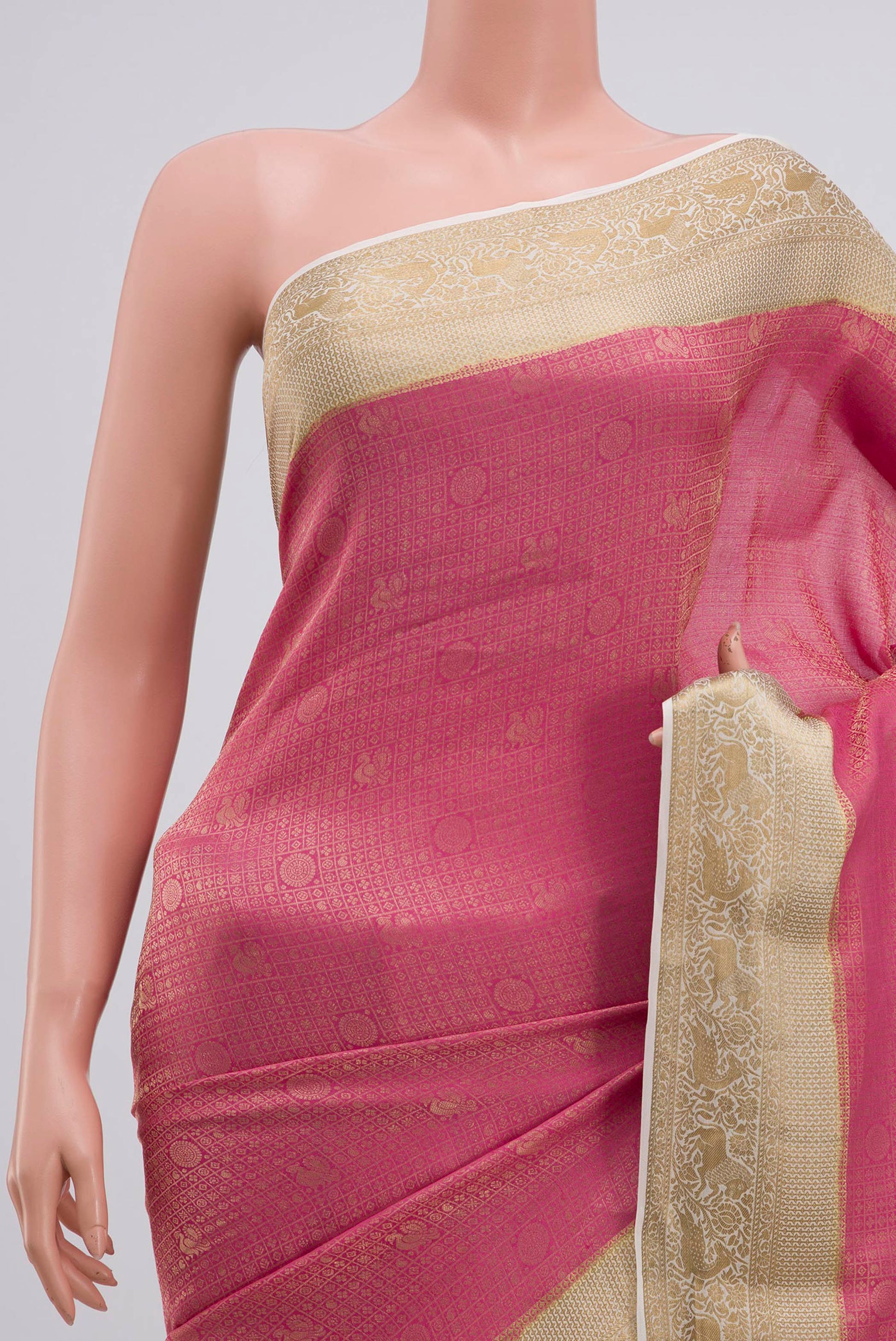 Border image of Pink Mysore Crepe Saree with Zari Brocade on the body and Zari Border. 