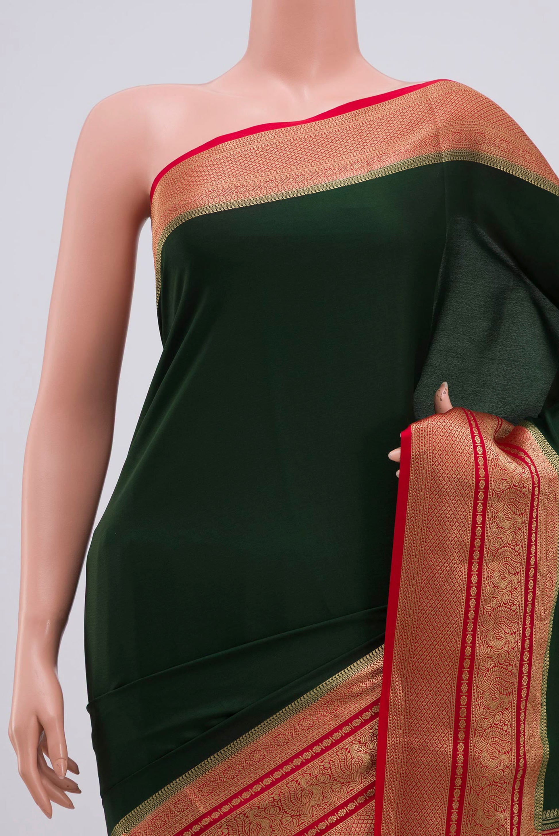 Border image of Green Mysore Crepe Saree with Plain Body and Zari Border. 