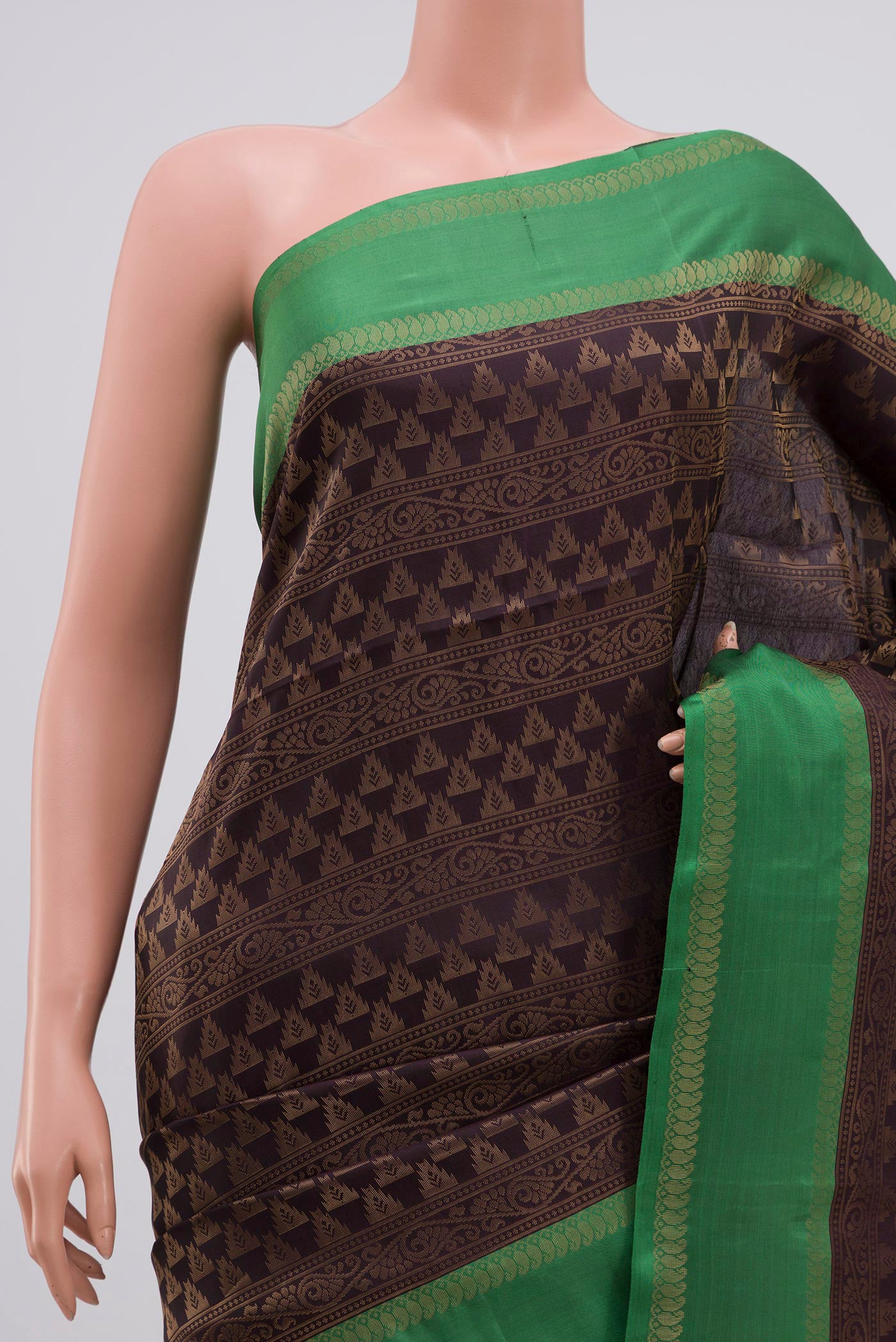 Border image of Brown Soft Silk Saree with Zari Brocade on the body and Thin Zari Line. 