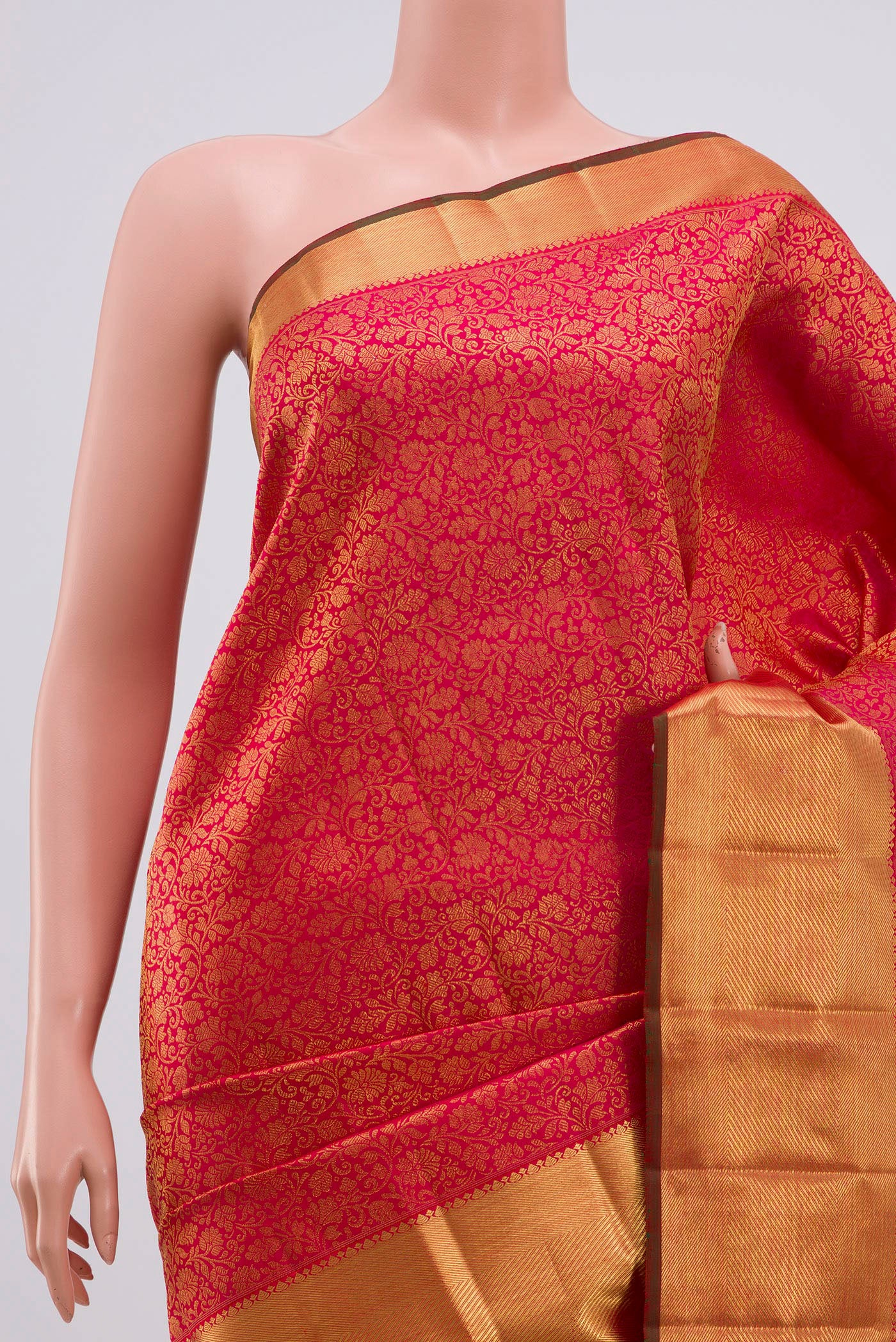 Border image of Pure Silk Pure Zari Pink Kanjivaram Saree with Zari Brocade on the body and Zari Border. 