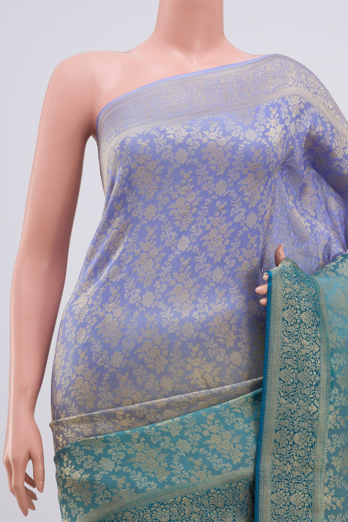 Border image of Multi Color Georgette Saree with Fancy on the body and Zari Border. 