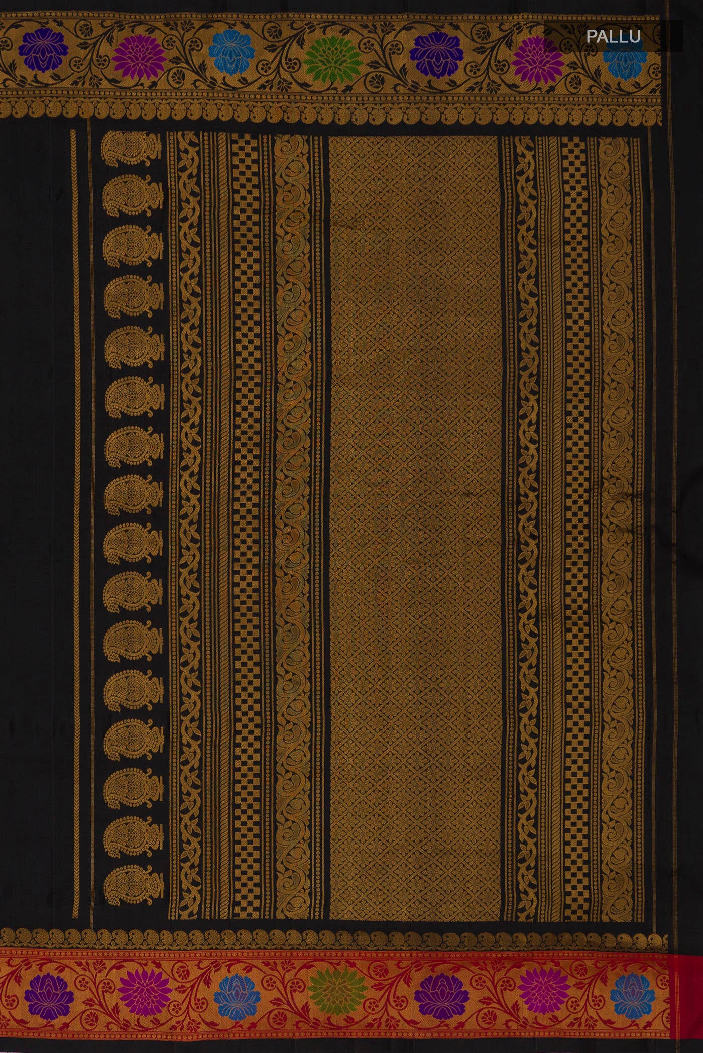Close up image of the pallu of Black Gadwal Silk Saree with Zari Butta on the body and Zari Border. 
