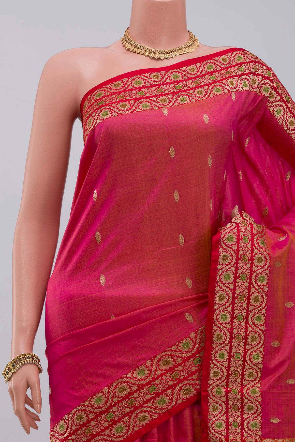 Border image of Pink Banarasi Katan Silk Saree with Zari Butta on the body and Fancy Border. 