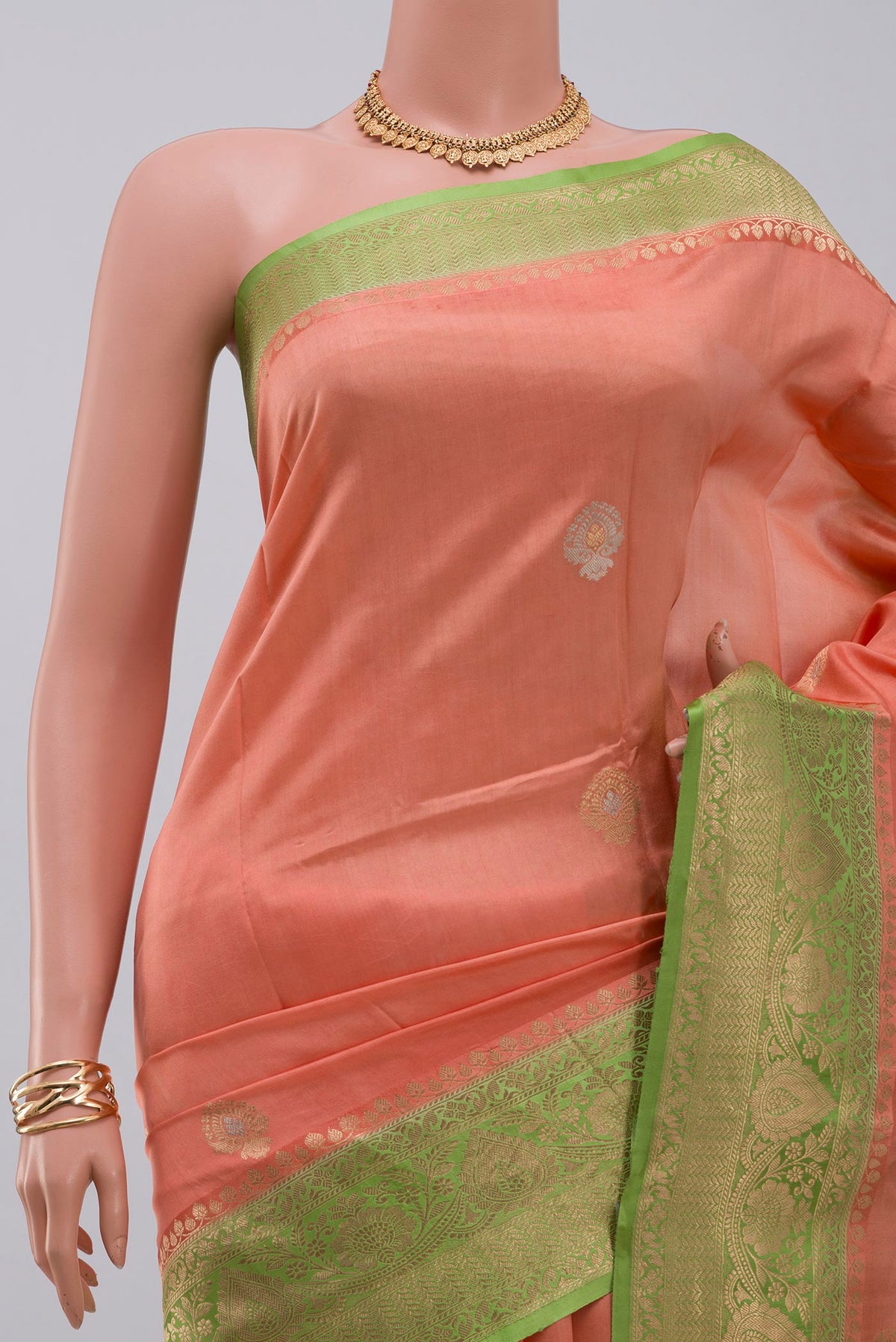 Border image of Peach Banarasi Katan Silk Saree with Zari Butta on the body and Fancy Border. 