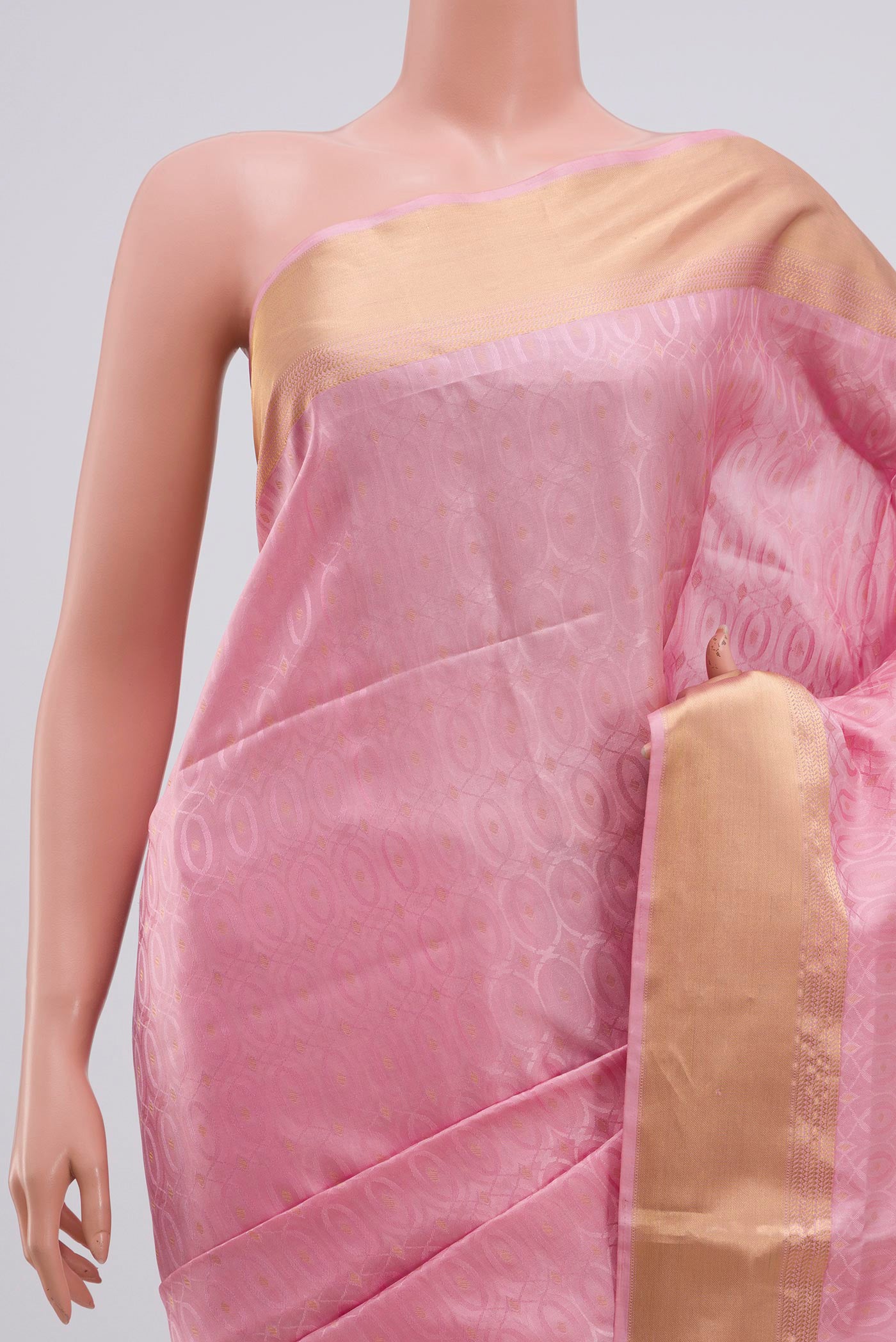 Border image of Pink Soft Silk Saree with Jacquard With Zari Butta on the body and Zari Border. 