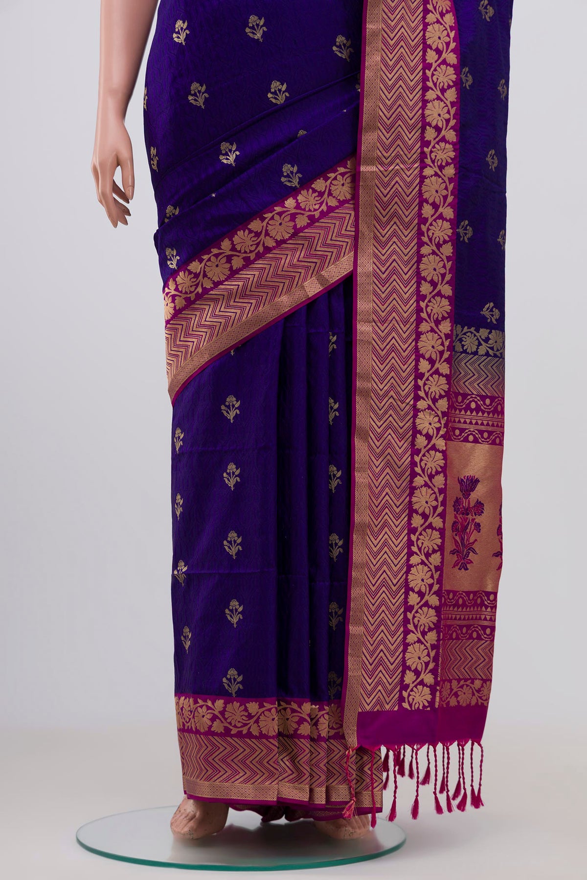 Pleats and pallu of Blue Soft Silk Saree with Jacquard With Zari Butta on the body and Fancy Border. 