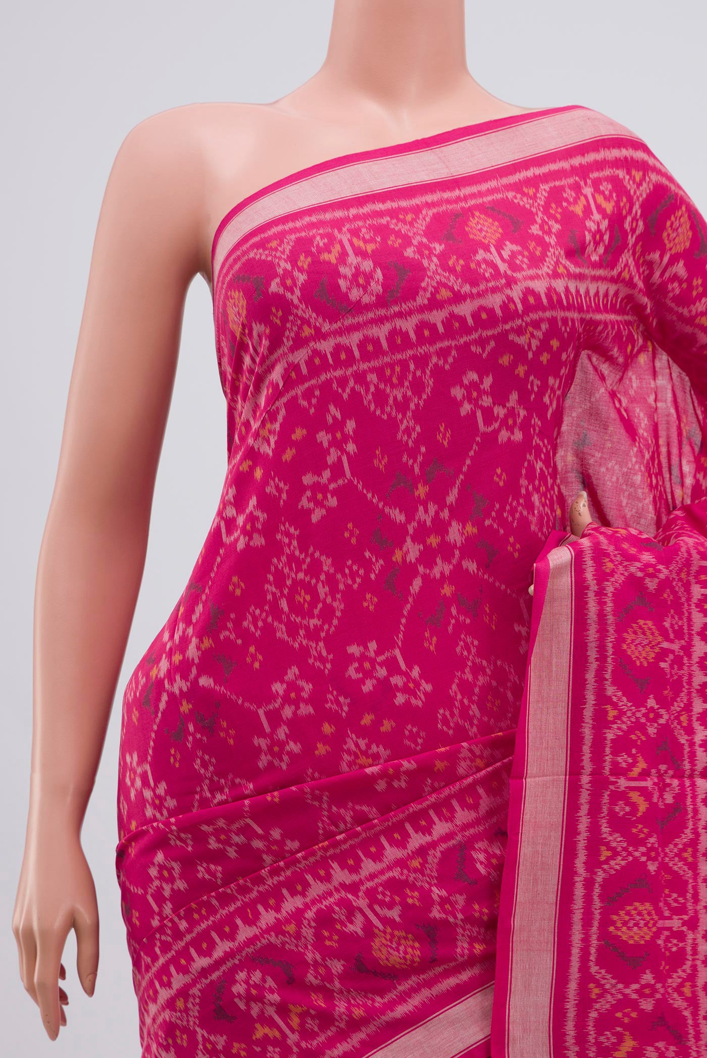Border image of Pink Pochampally Silk Saree with Ikat Print on the body and Ikat Border. 