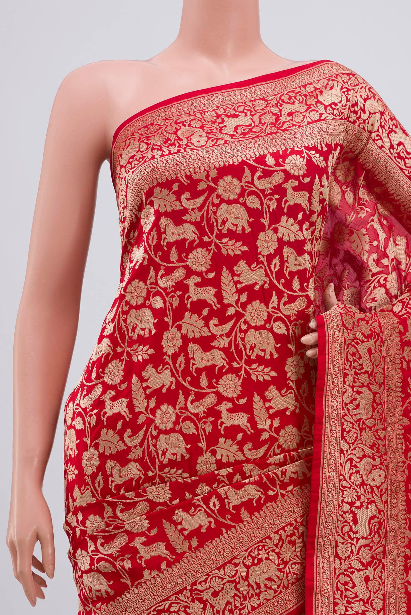 Border image of Red Banarasi Silk Saree with Zari Brocade on the body and Zari Border. 