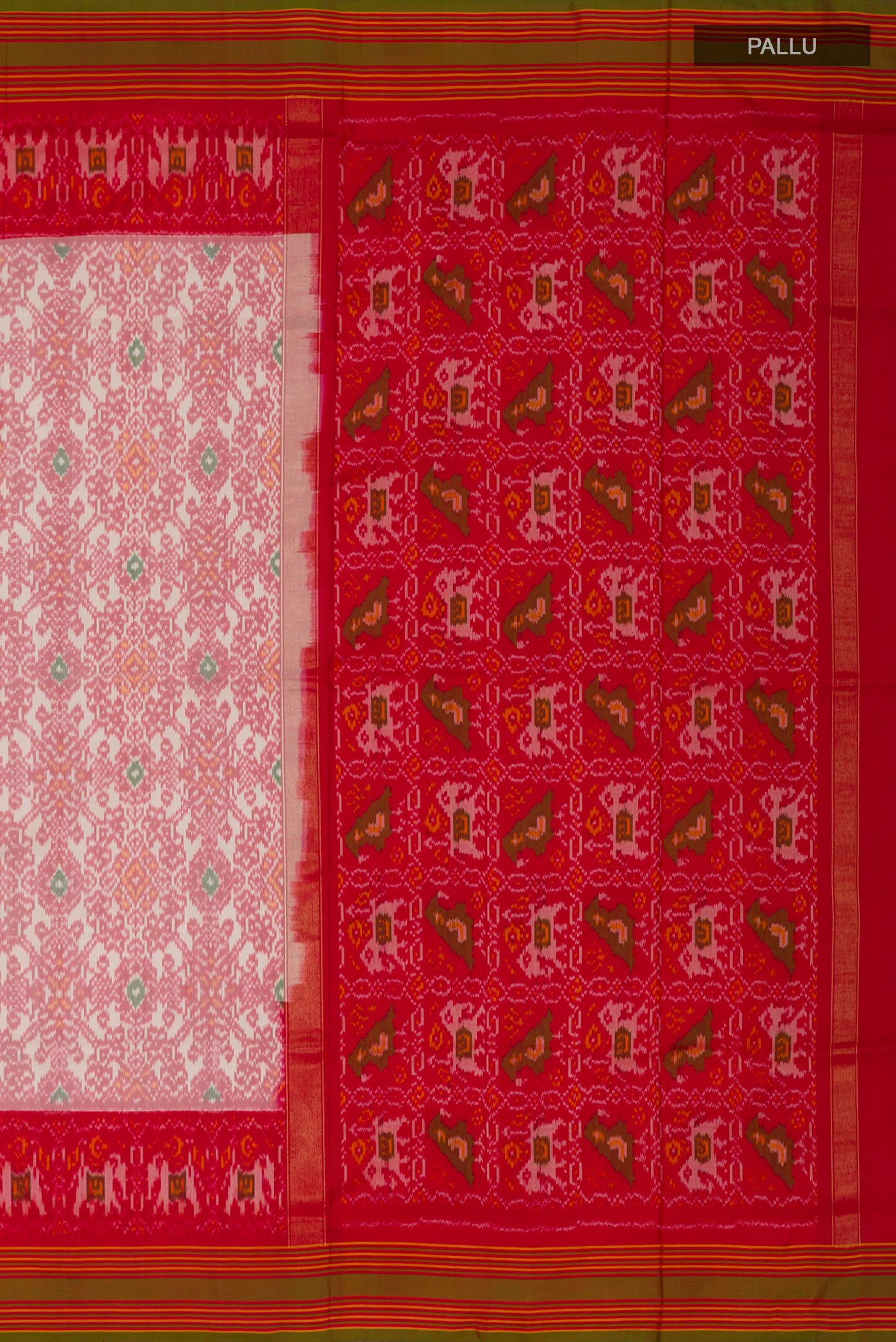 Close up image of the pallu of Peach Pochampally Silk Saree with Ikat design on the body and Plain Border. 