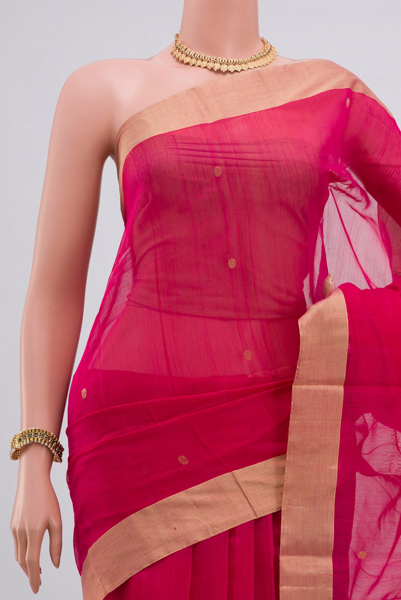 Border image of Dark Pink Chanderi Silk Cotton Saree with Zari Butta on the body and Zari Border. 