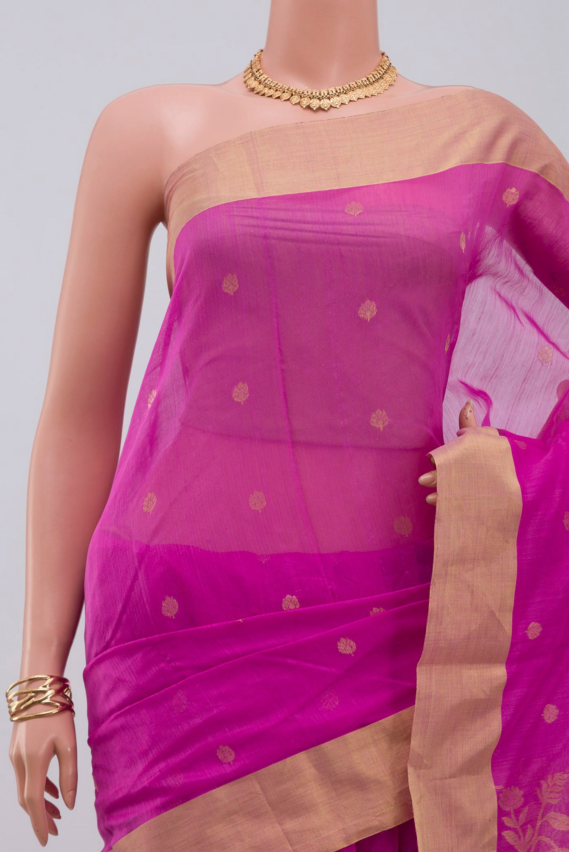 Border image of Pink Chanderi Silk Cotton Saree with Zari Brocade on the body and Zari Border. 