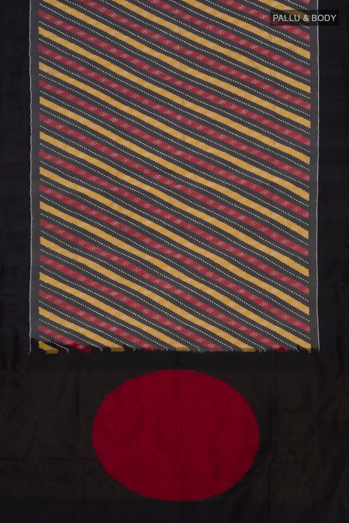 Flat view of Pure Silk Grey Pochampally Saree with Ikat design on the body and Plain Border. 