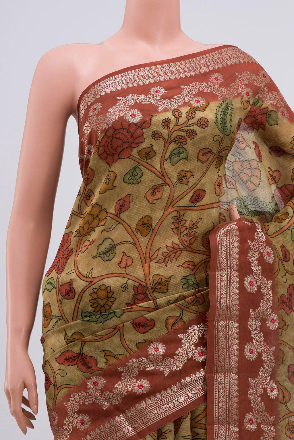 Border image of Mehandi Green Raw Silk Saree with kalamkari Print on the body and Plain Border. 
